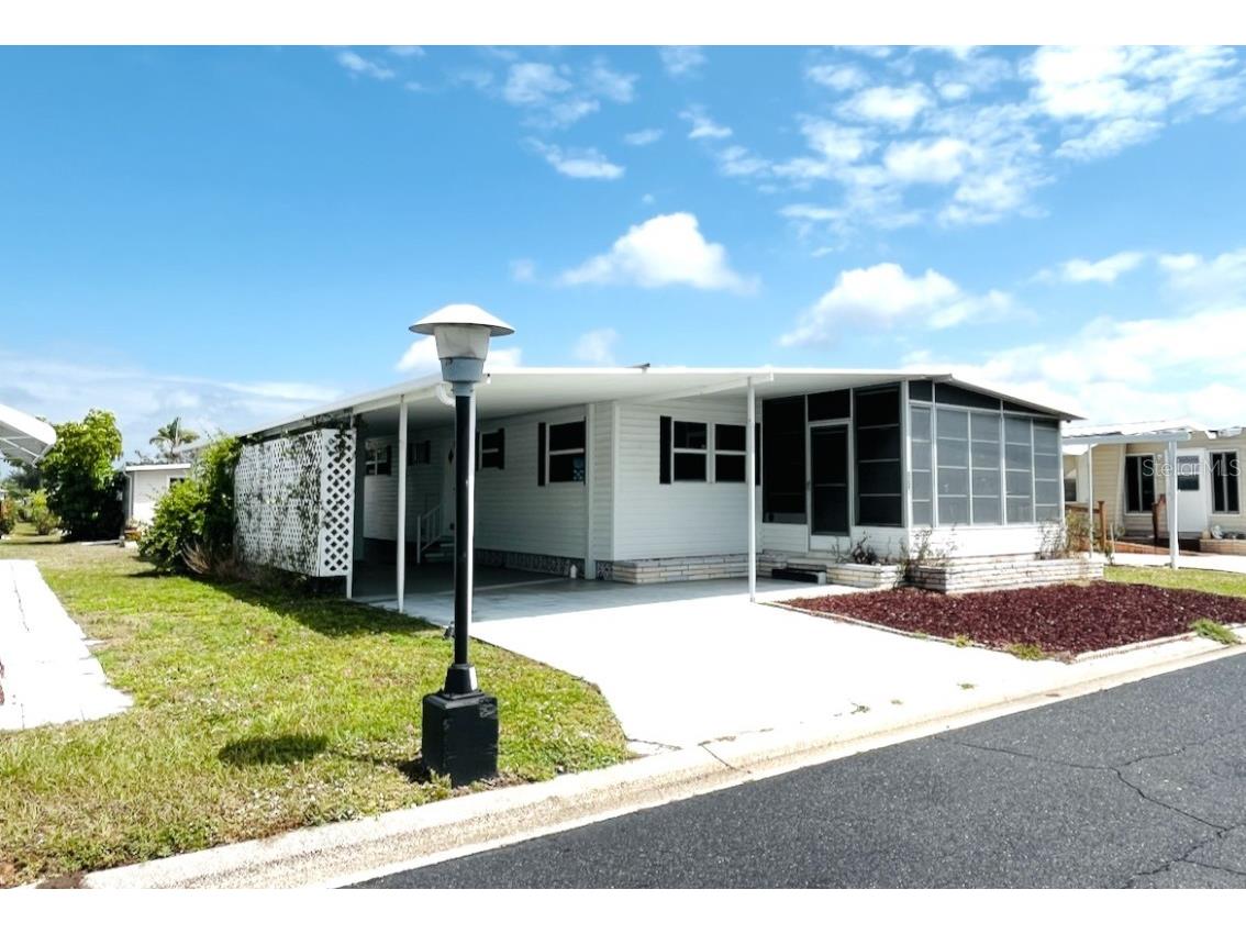 3221 Sweet Bay Terrace Sarasota FL 34237 A4648034 image1