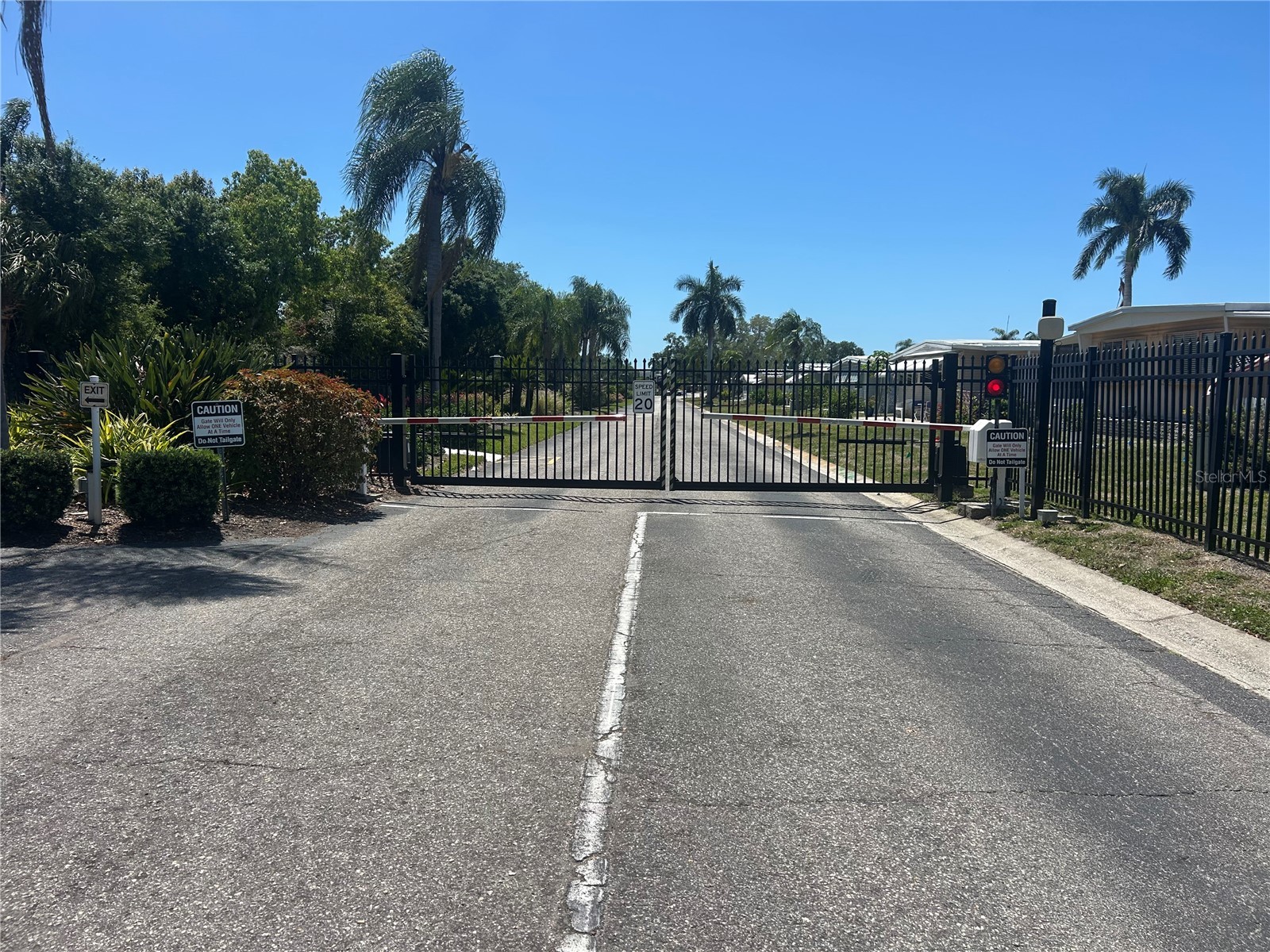 3221 Sweet Gum Terrace Sarasota FL 34237 A4690283 image46