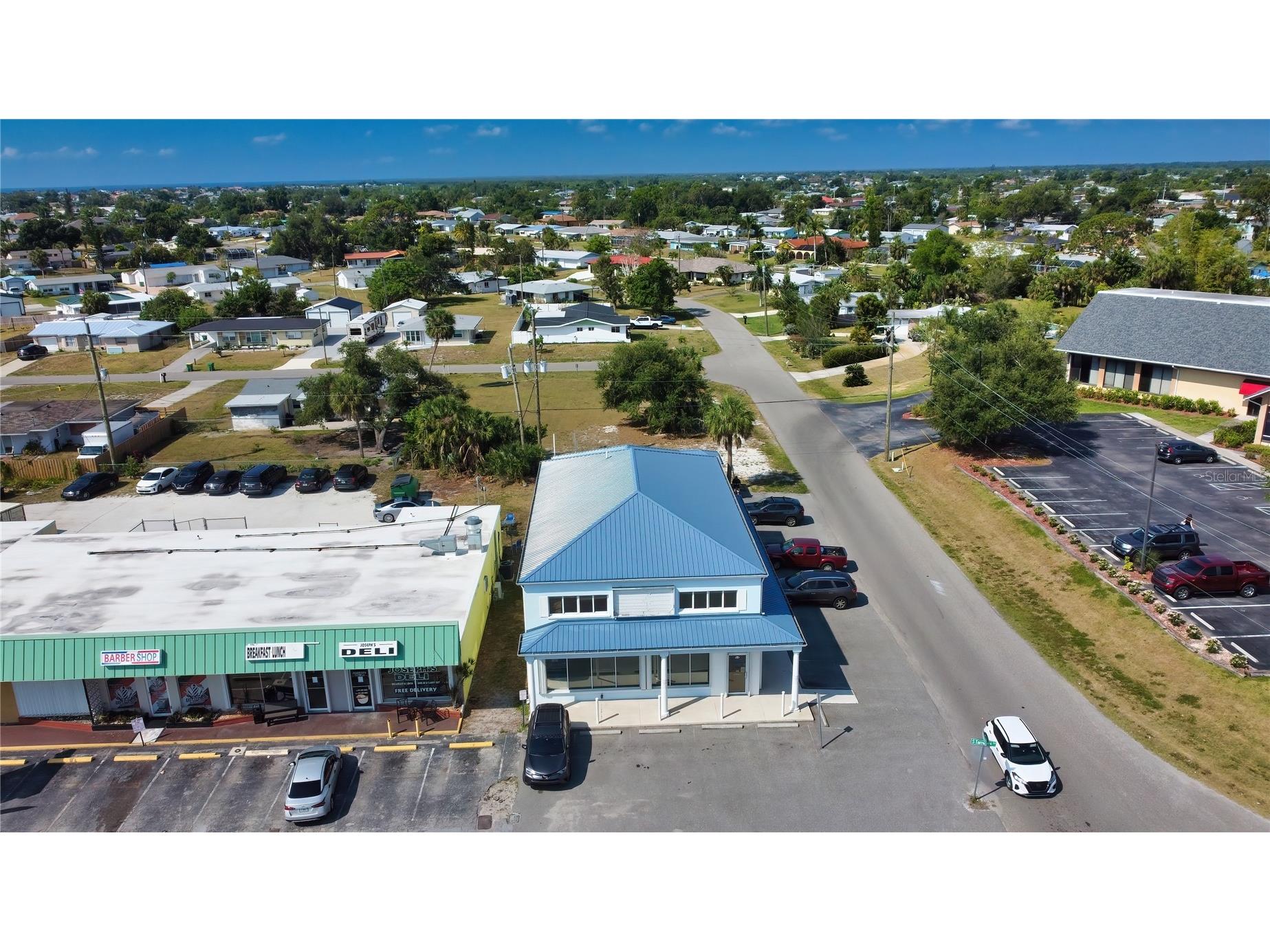 3221 Tamiami Trl #16 Port Charlotte FL 33952 C7489584 image40