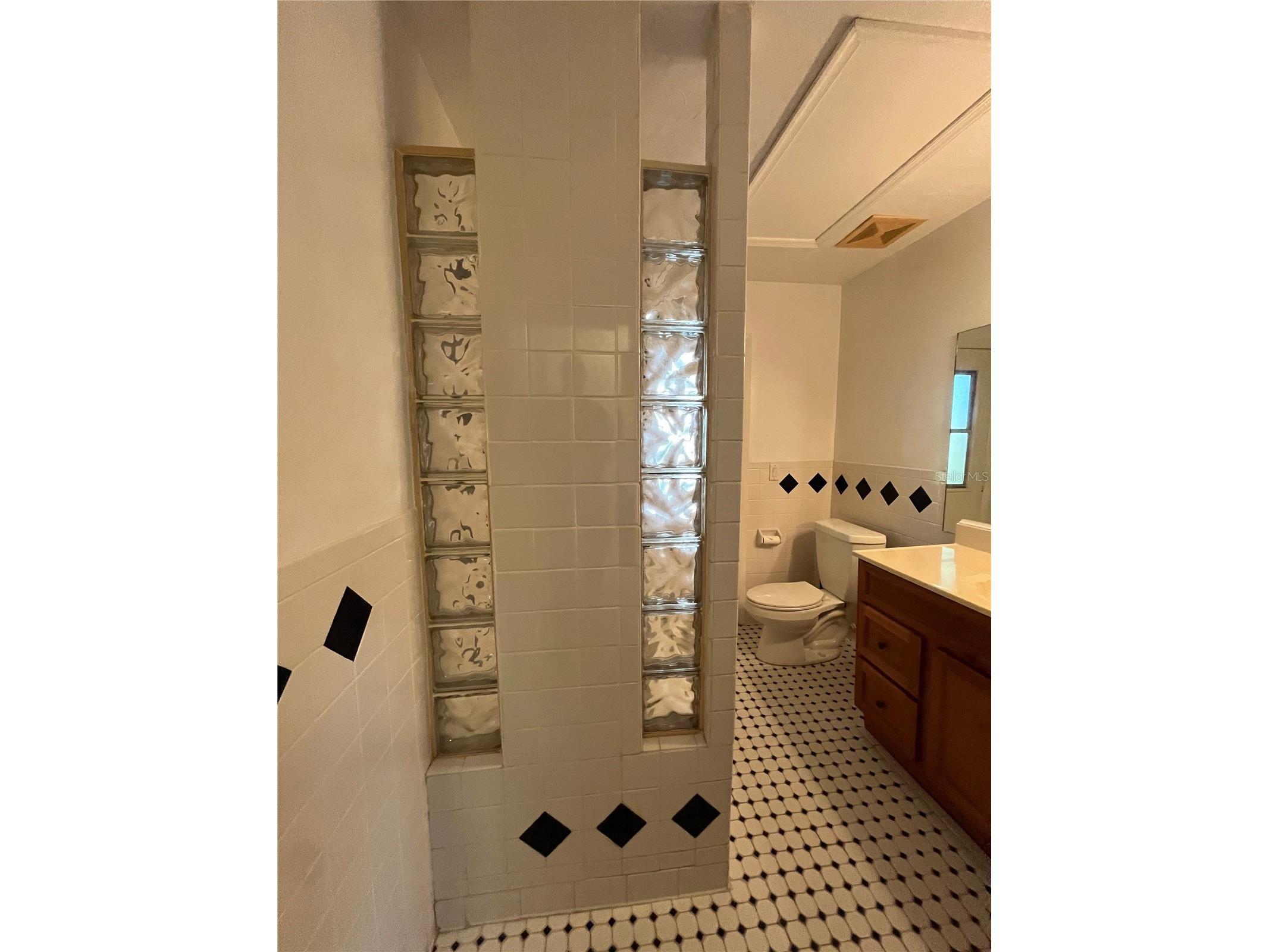 3222 Hammersmith Road Orlando FL 32818 O6396039 image25