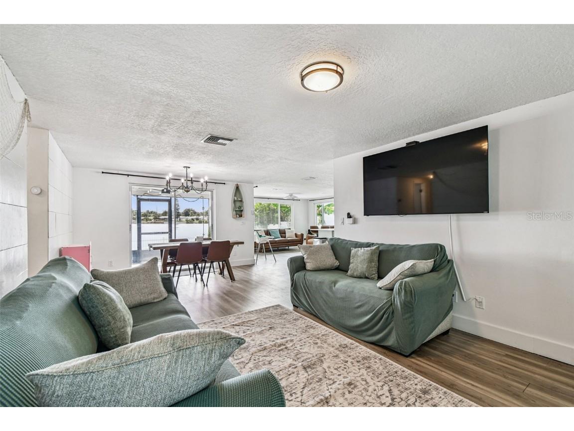 3222 Jackson Drive Holiday FL 34691 TB8431187 image6