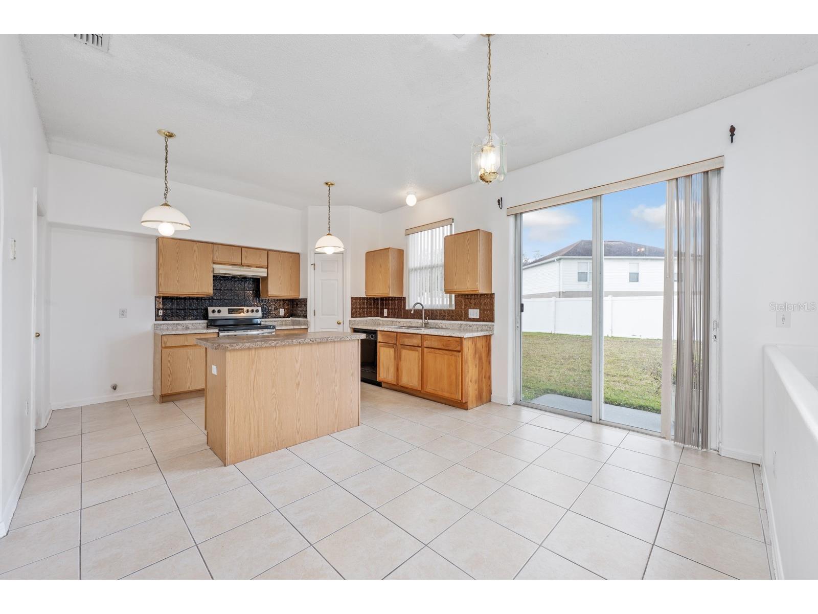 3222 Reserve Court Orlando FL 32825 O6374399 image4