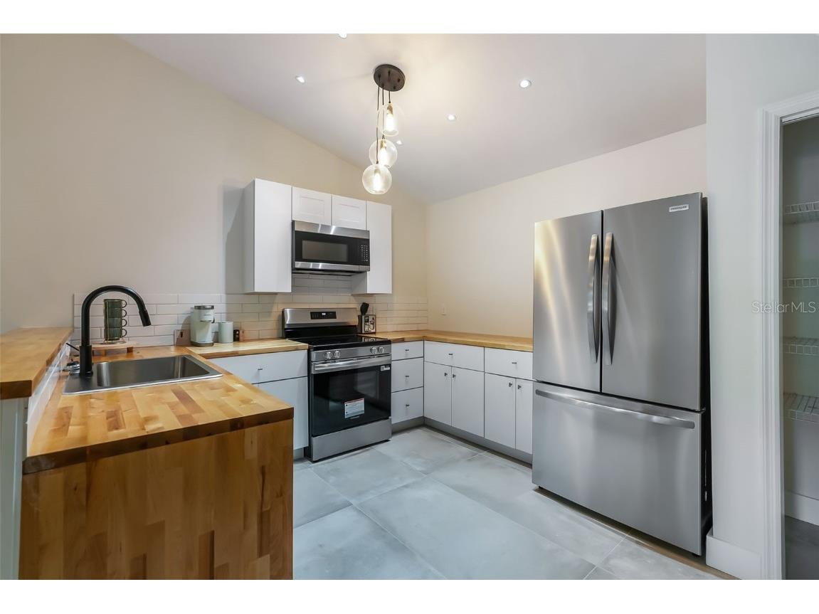 3222 SW 27th Street Gainesville FL 32608 GC532069 image10