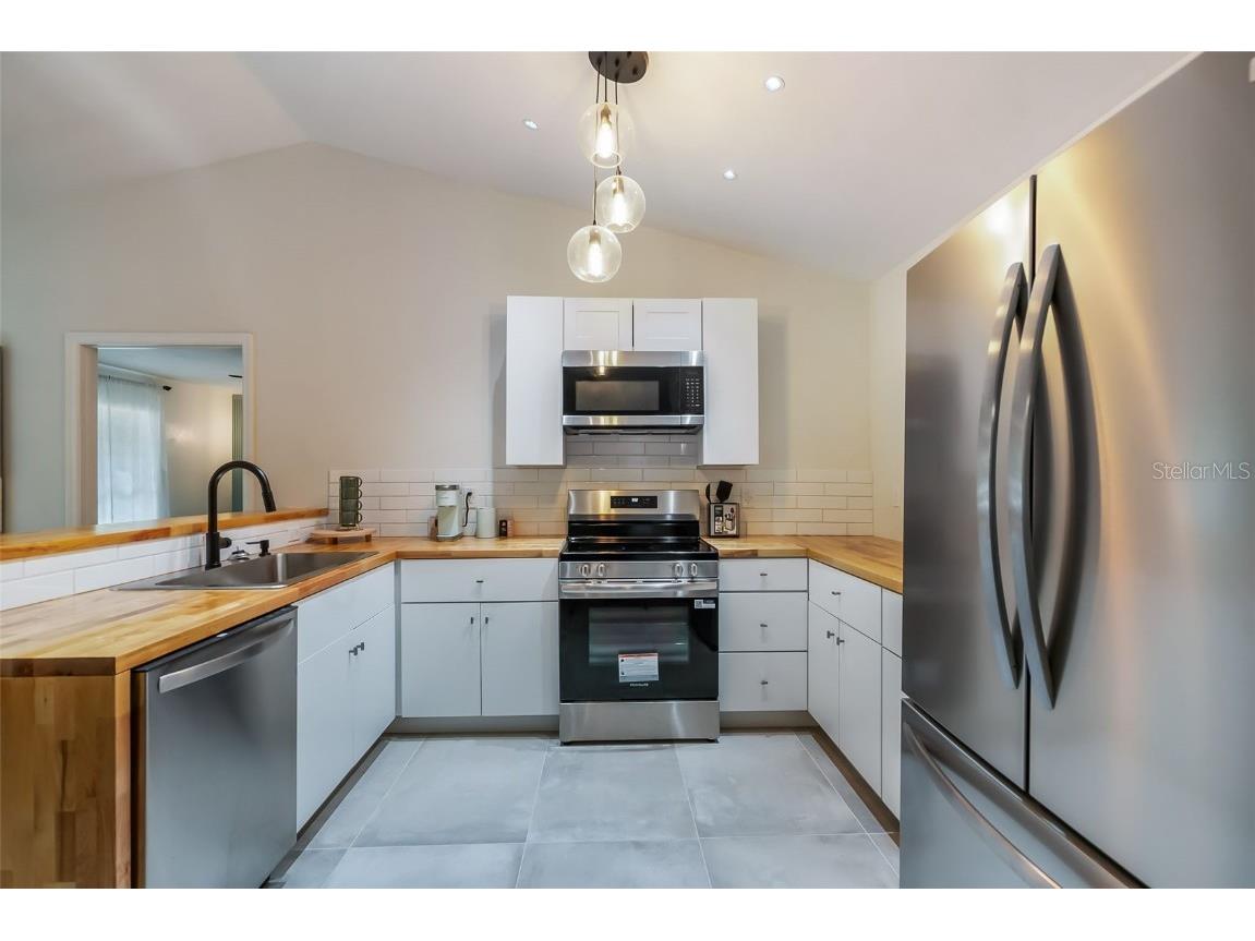 3222 SW 27th Street Gainesville FL 32608 GC532069 image12