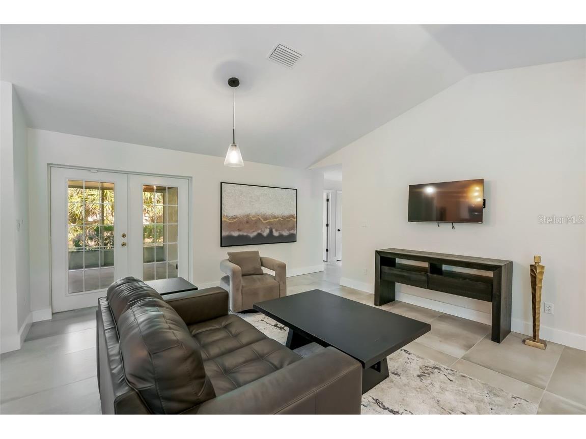 3222 SW 27th Street Gainesville FL 32608 GC532069 image6