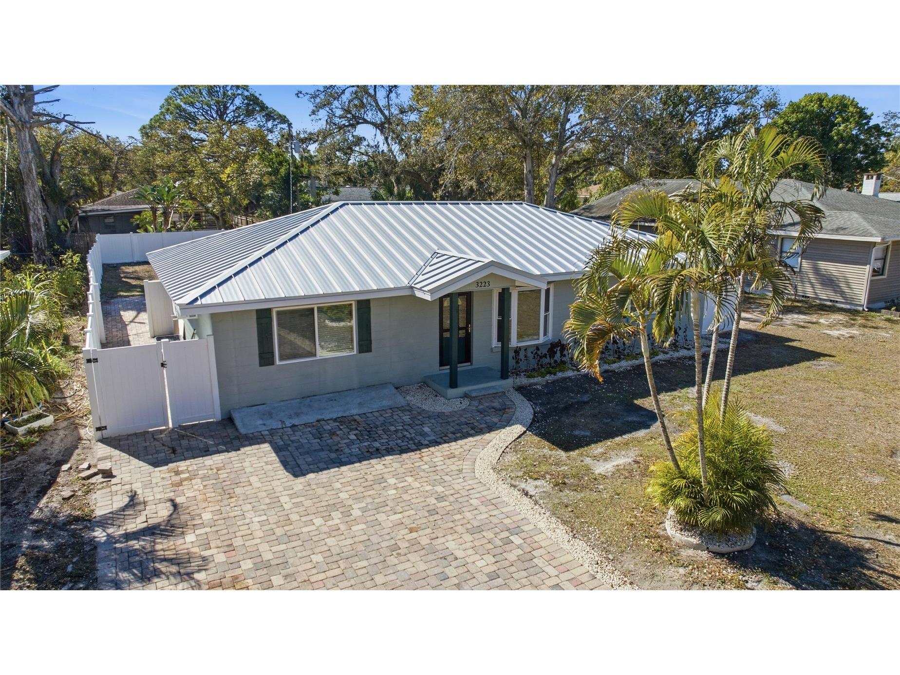3223 1st Avenue W Bradenton FL 34205 O6385384 image1