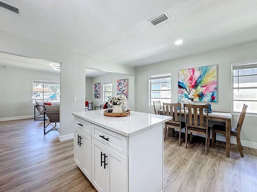 3223 N Orange Ave Orlando FL 32803 V4945313 image11