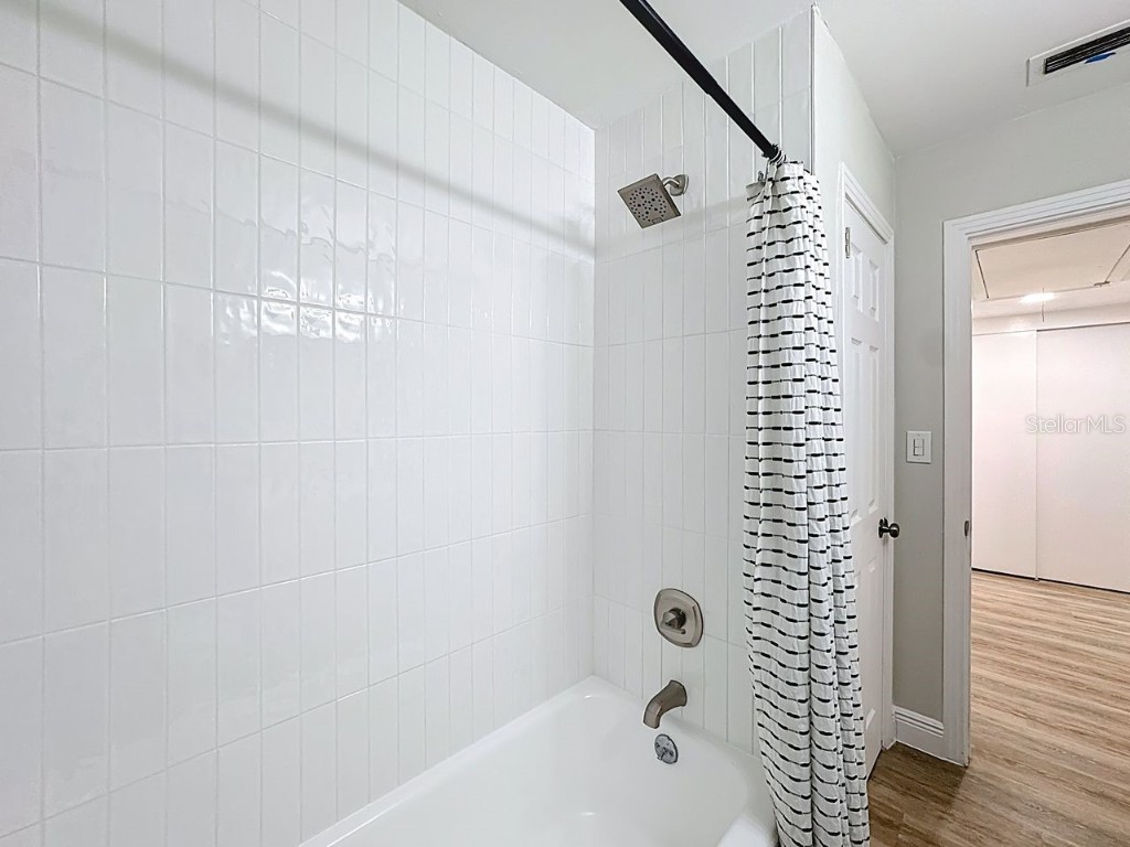 3223 N Orange Ave Orlando FL 32803 V4945313 image16