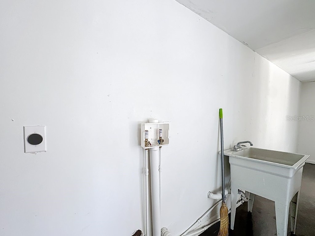 3223 N Orange Ave Orlando FL 32803 V4945313 image34