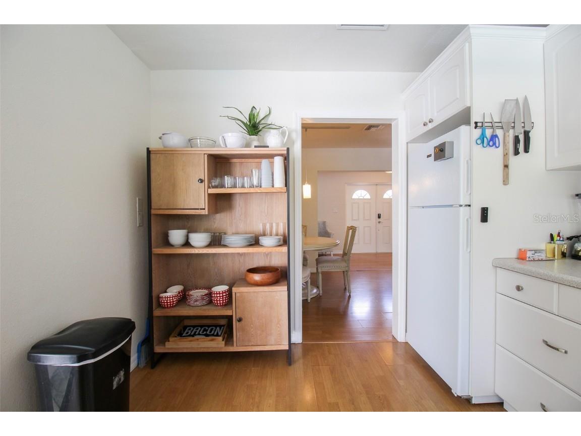 3223 Rowena Street Sarasota FL 34231 A4552338 image16