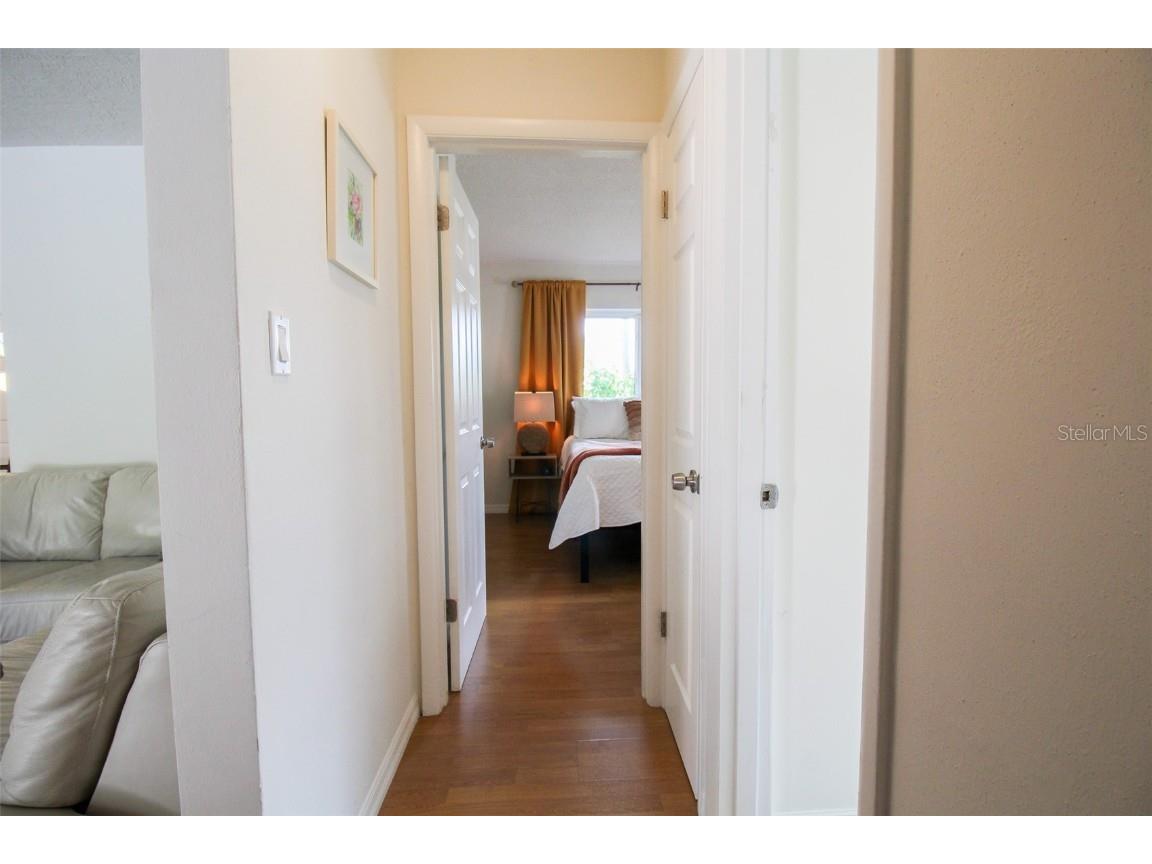 3223 Rowena Street Sarasota FL 34231 A4552338 image23