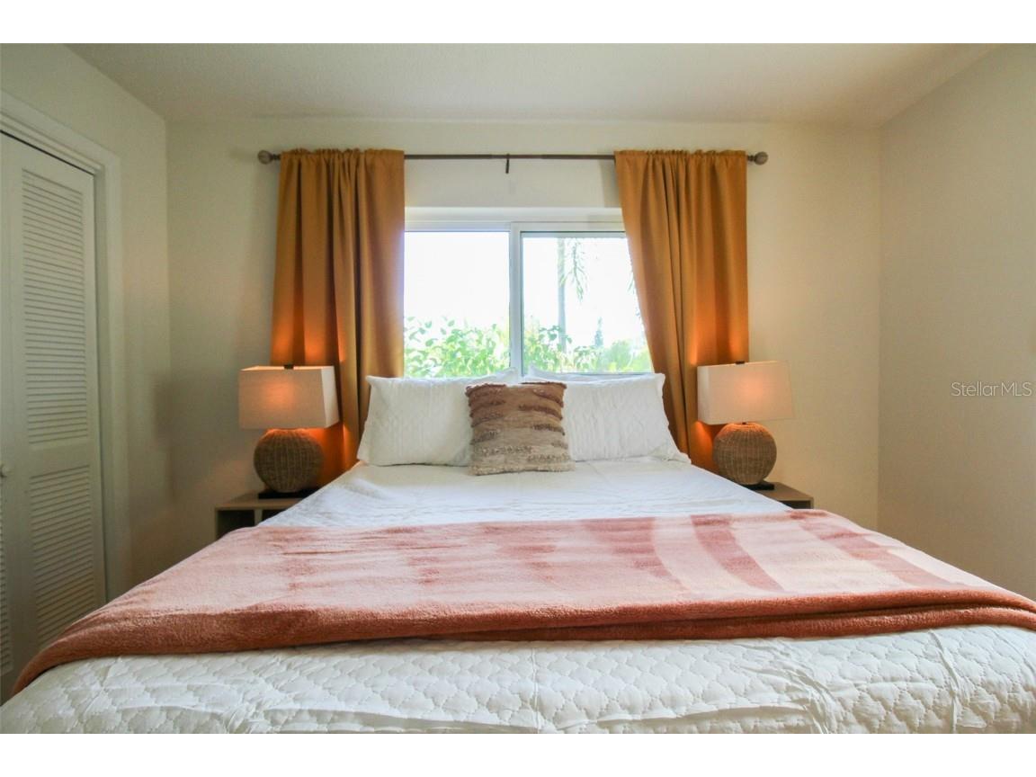 3223 Rowena Street Sarasota FL 34231 A4552338 image29