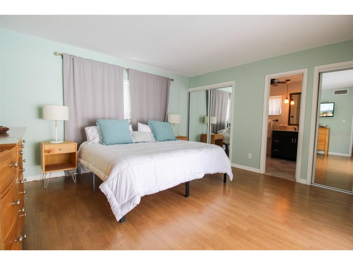 3223 Rowena Street Sarasota FL 34231 A4552338 image33