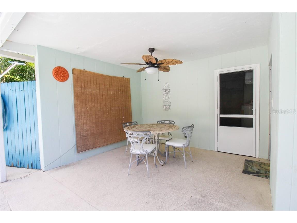 3223 Rowena Street Sarasota FL 34231 A4552338 image43