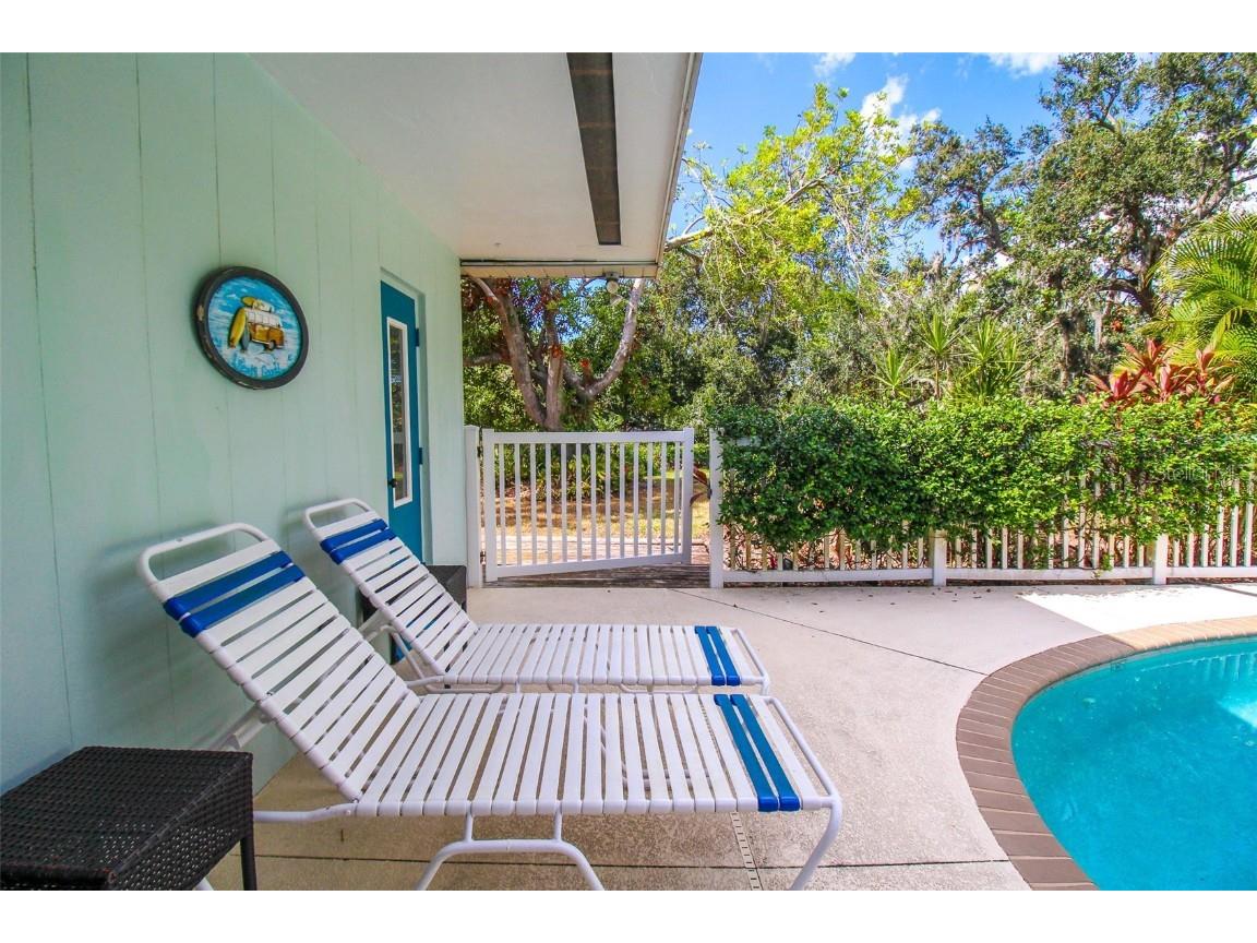 3223 Rowena Street Sarasota FL 34231 A4552338 image46