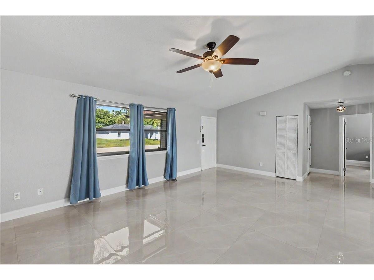 3223 Tamarind Drive Edgewater FL 32141 O6399485 image10
