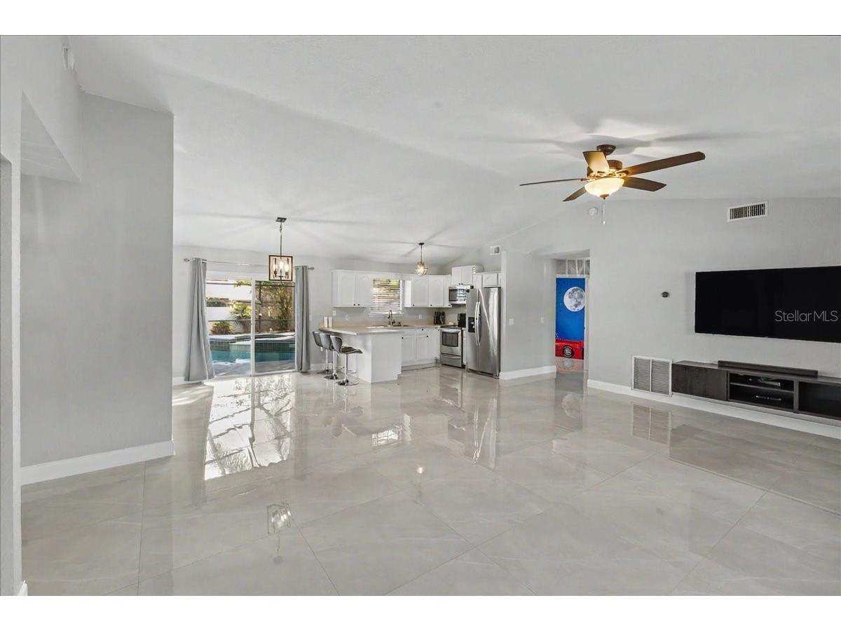 3223 Tamarind Drive Edgewater FL 32141 O6399485 image6