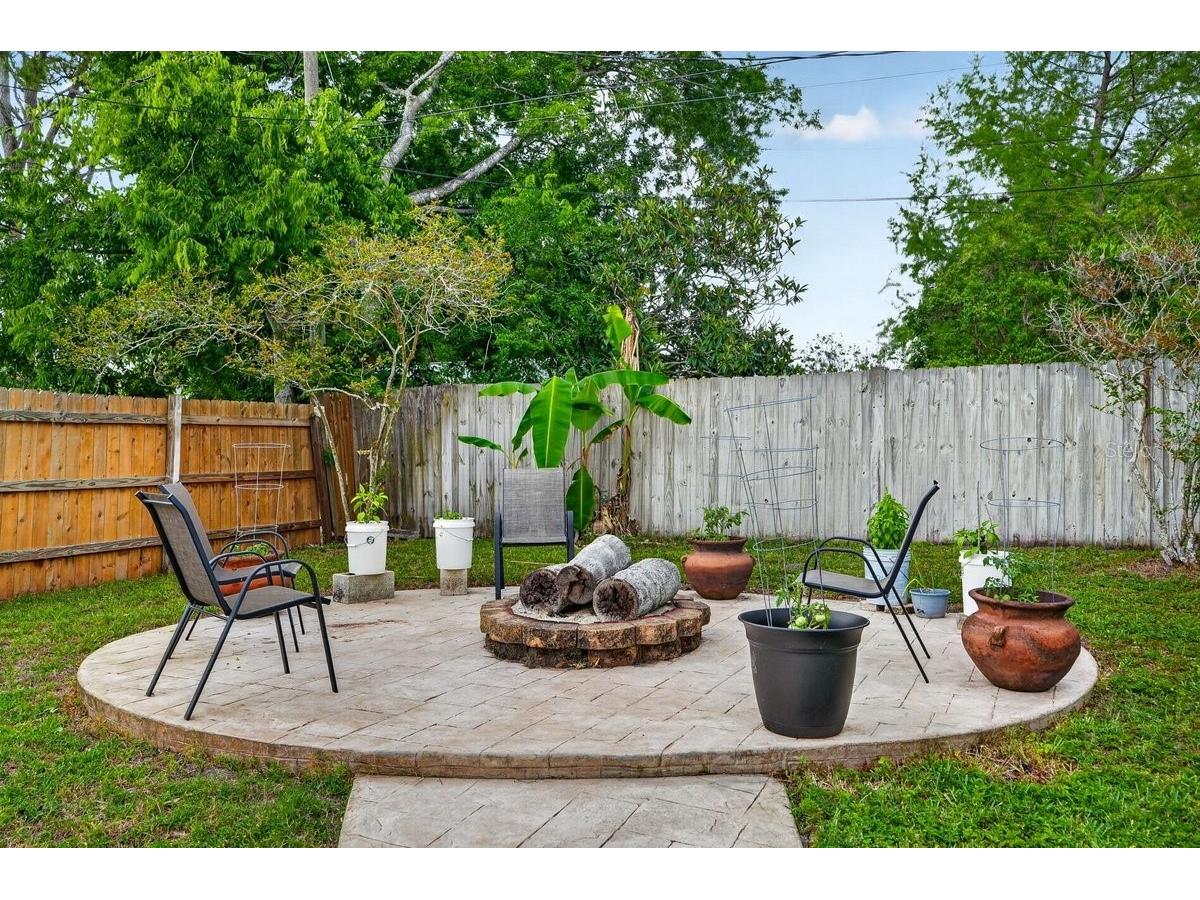 3223 Travelers Palm Drive Edgewater FL 32141 V4948798 image8