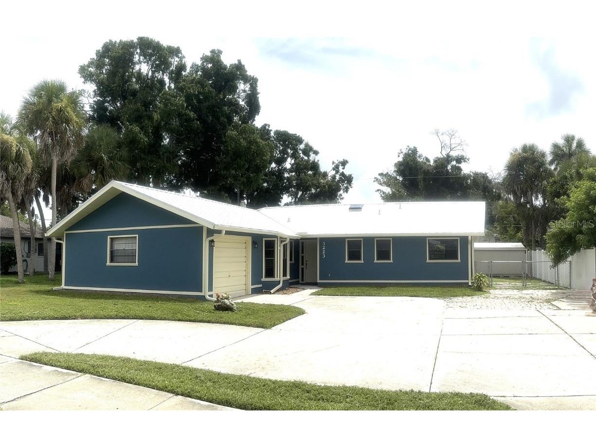 3223 Valencia Road Venice FL 34293 A4618522 image1