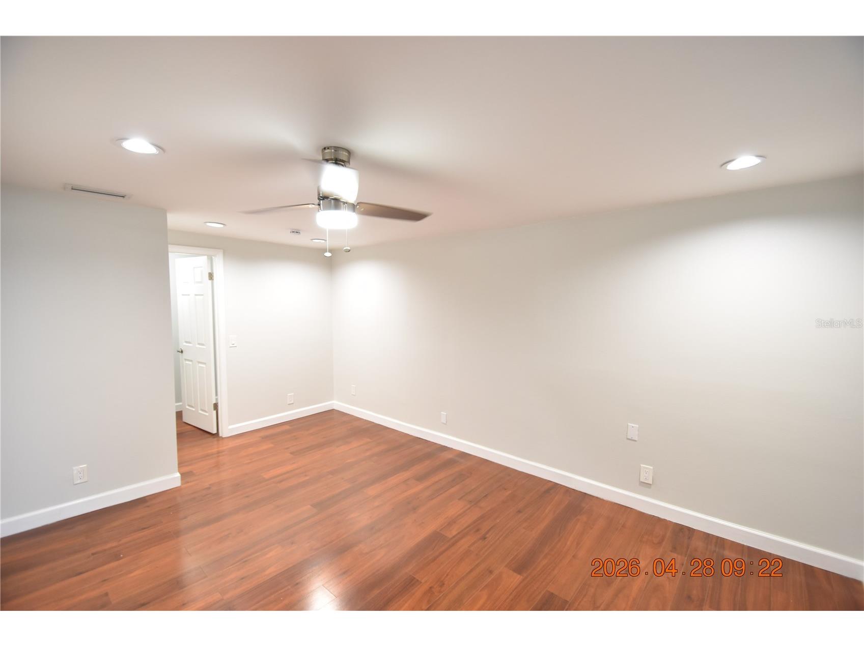 3223 W Wyoming Avenue Tampa FL 33611 TB8506116 image24