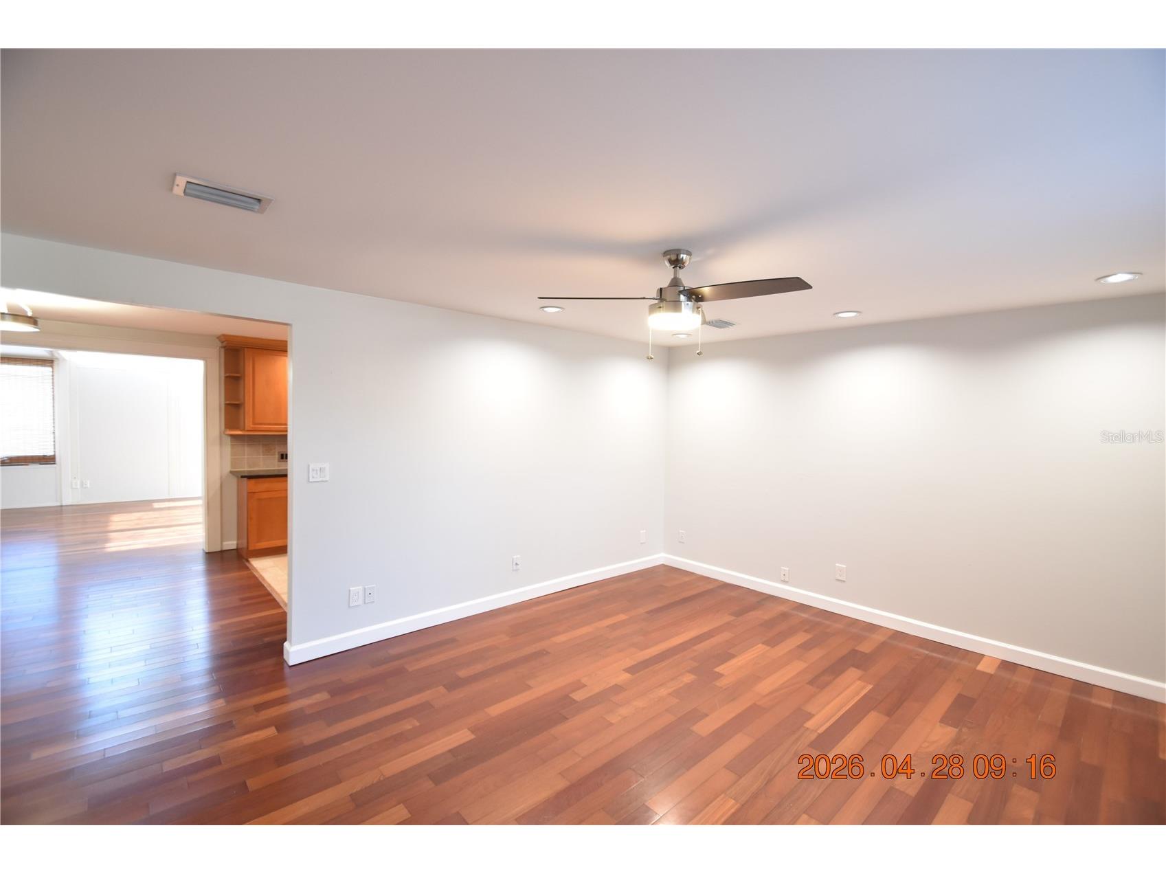 3223 W Wyoming Avenue Tampa FL 33611 TB8506116 image6