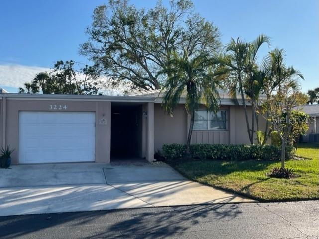 3224 Dartmouth Lane #910 Sarasota FL 34239 A4559932 image1