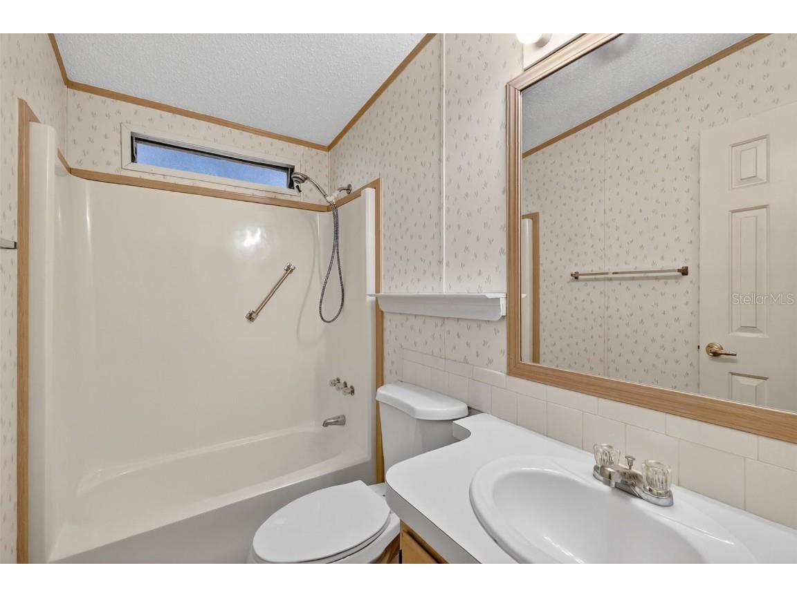 3224 Manatee Road Tavares FL 32778 G5104779 image22