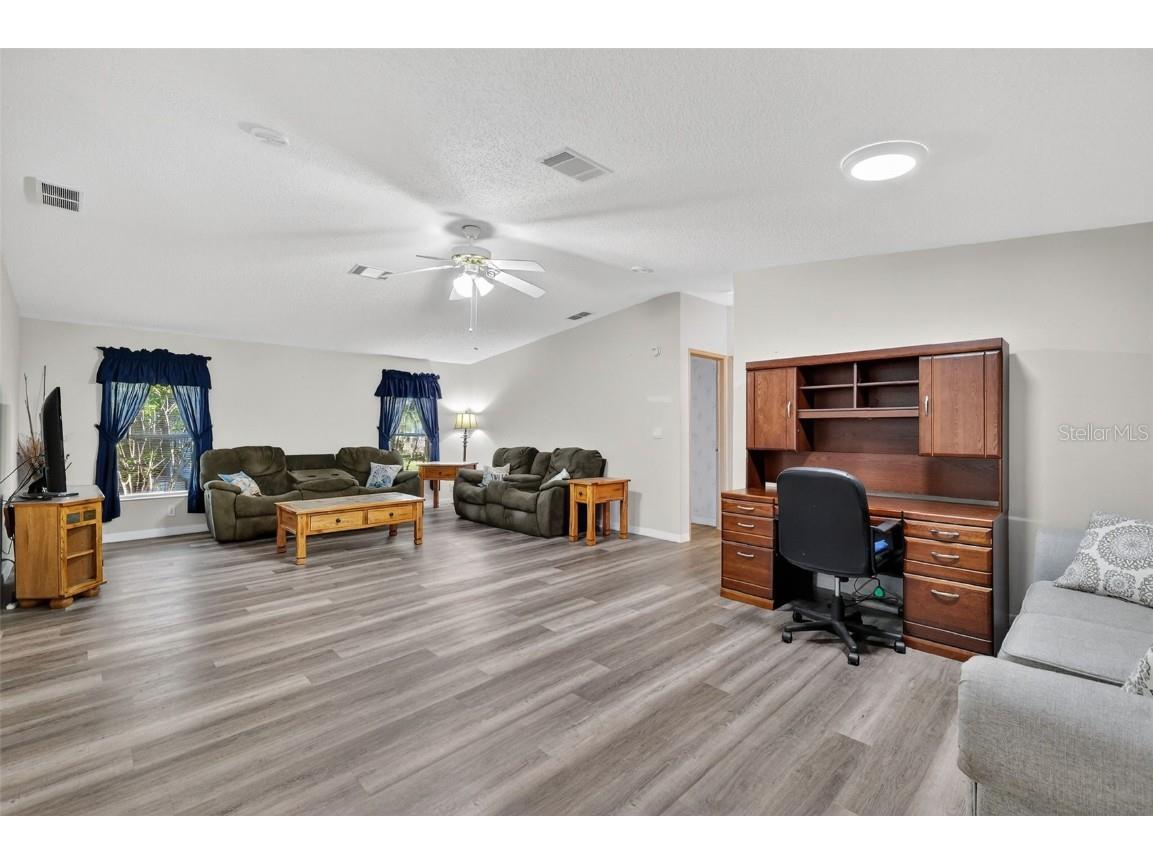 3224 Manatee Road Tavares FL 32778 G5104779 image4