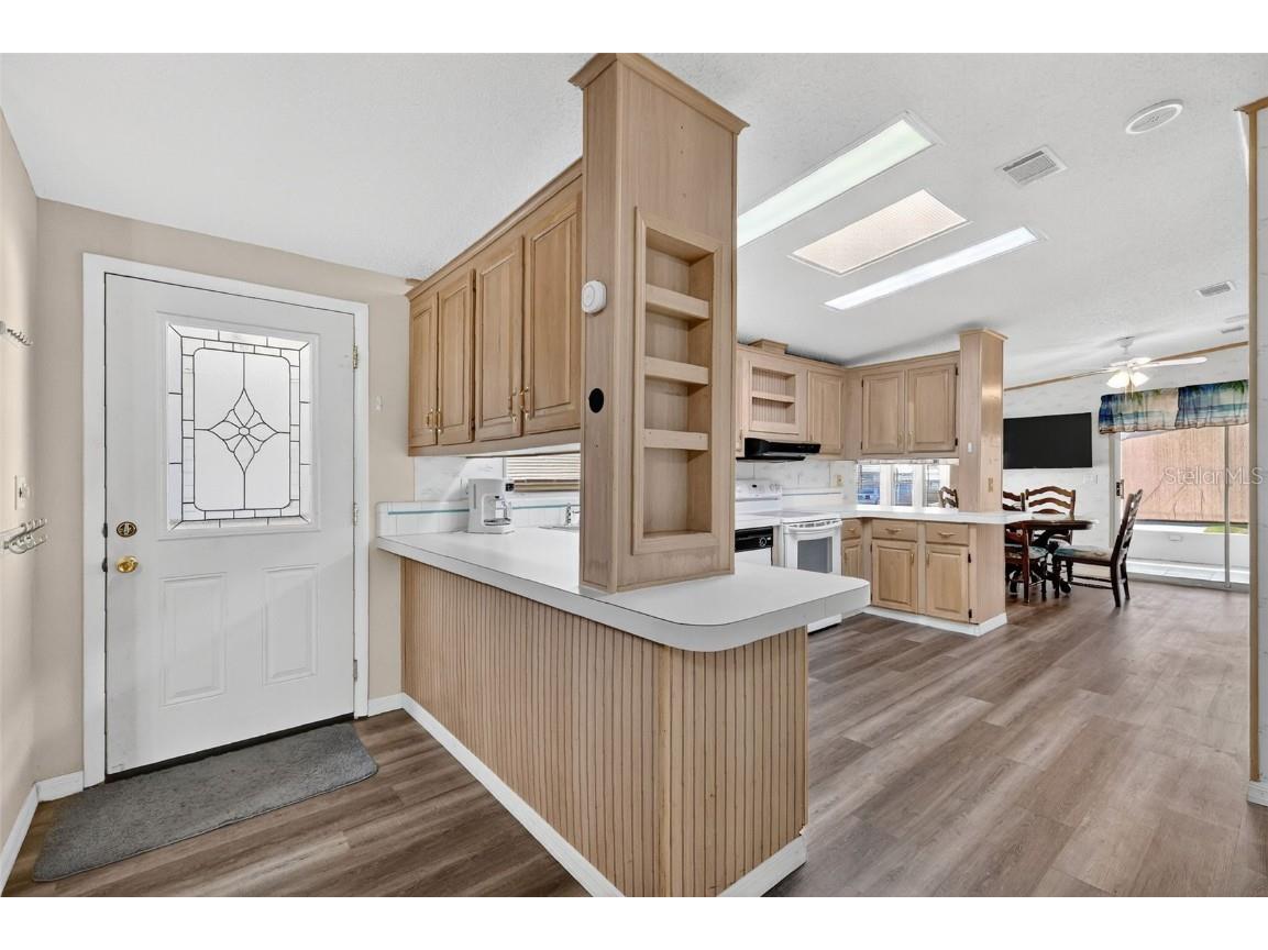 3224 Manatee Road Tavares FL 32778 G5104779 image9