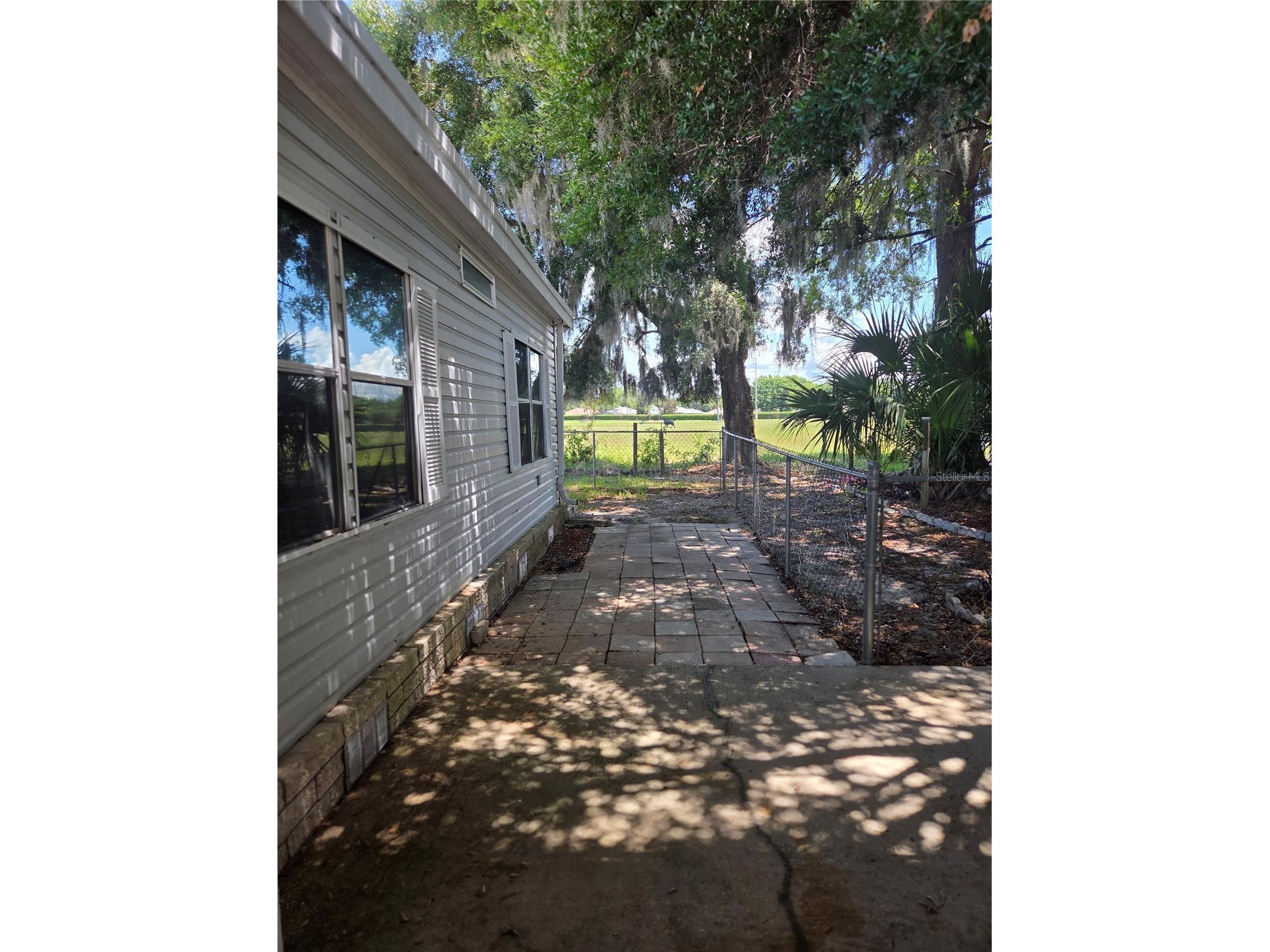 3224 Manatee Road Tavares FL 32778 G5113761 image24