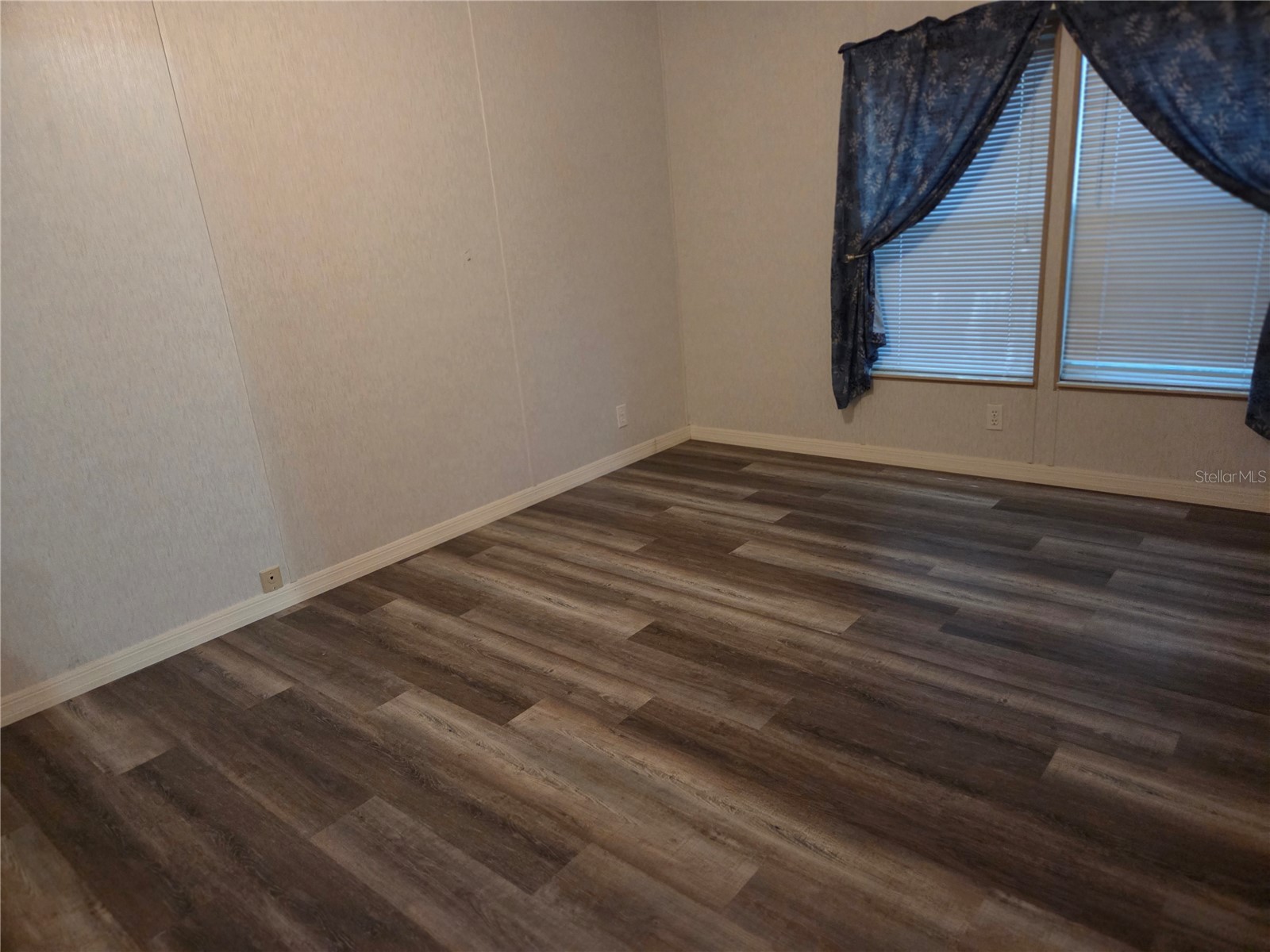 3224 Manatee Road Tavares FL 32778 G5113761 image9