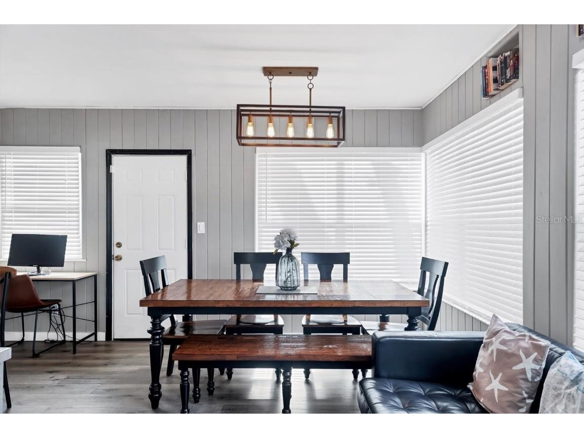 3224 Williamsburg Street Sarasota FL 34231 A4674010 image13