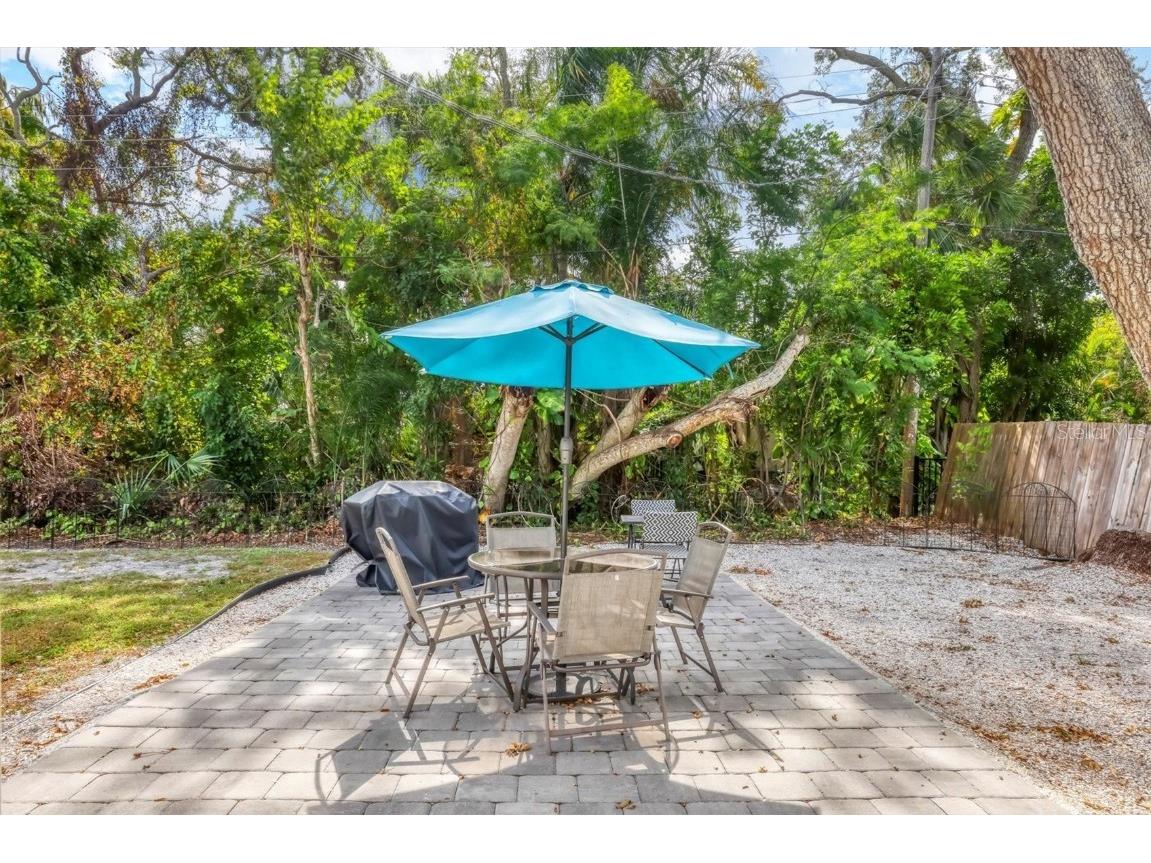 3224 Williamsburg Street Sarasota FL 34231 A4674010 image21