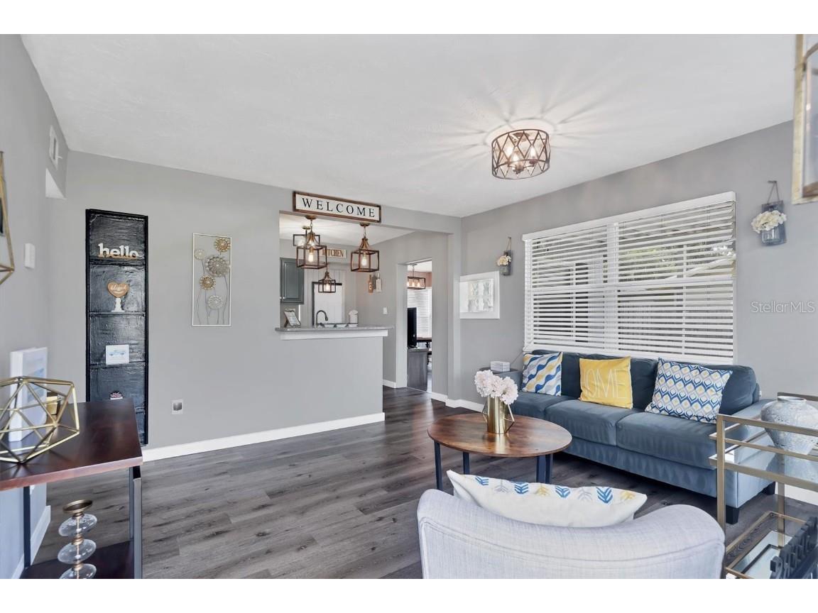 3224 Williamsburg Street Sarasota FL 34231 A4674010 image7