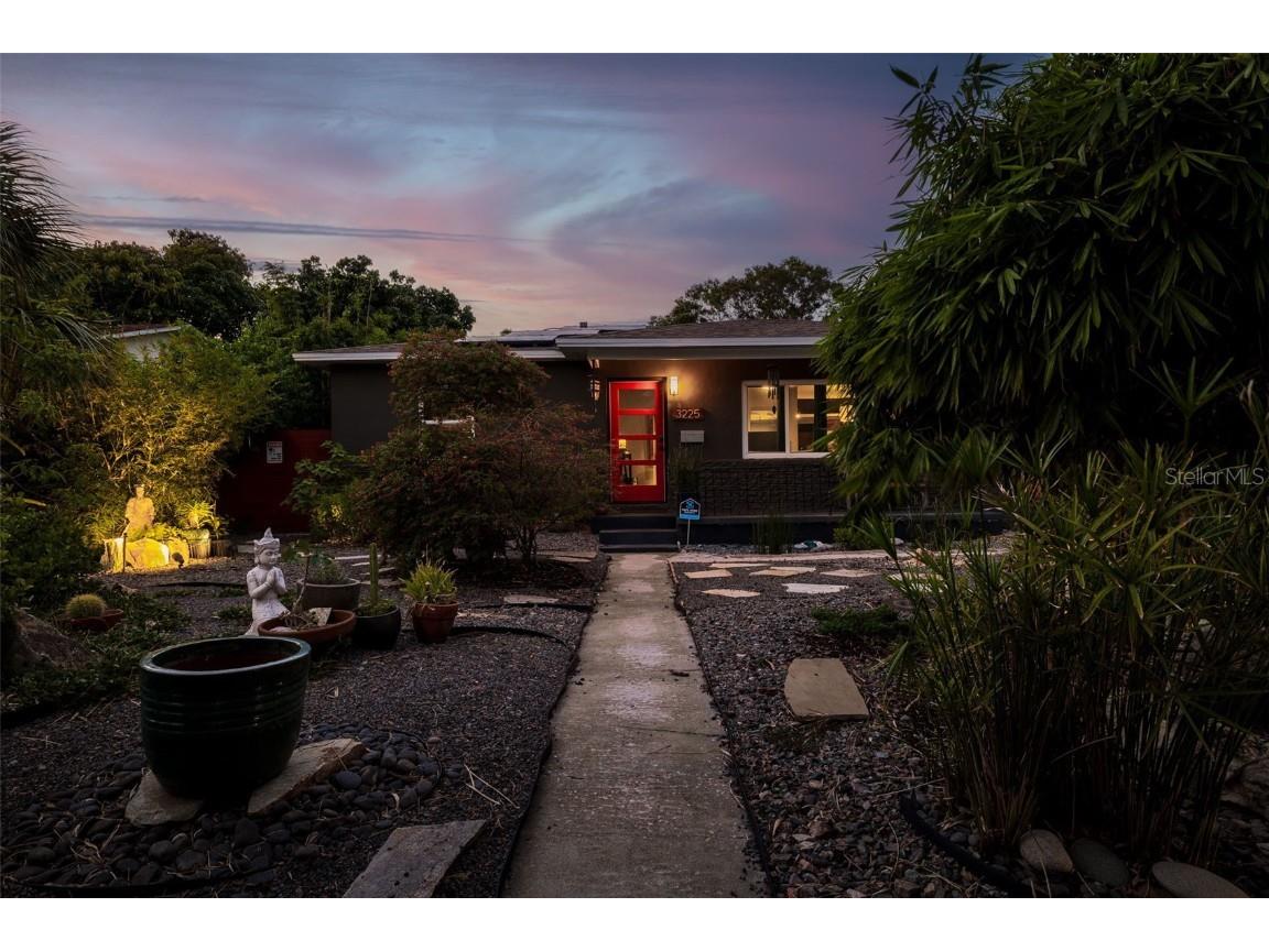 3225 31st Avenue N Saint Petersburg FL 33713 U8207284 image1