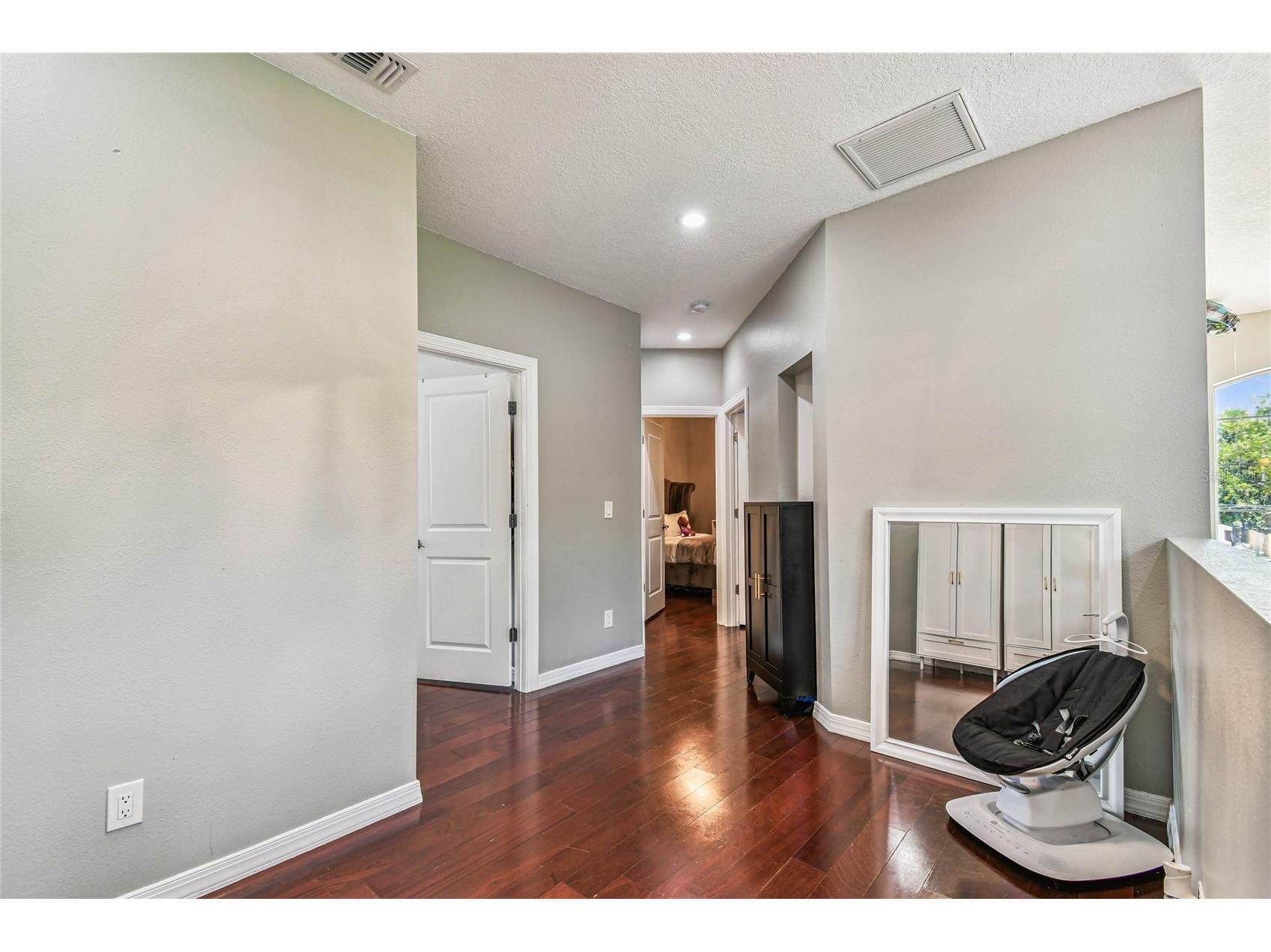 3225 71st Avenue N Saint Petersburg FL 33702 TB8511585 image29