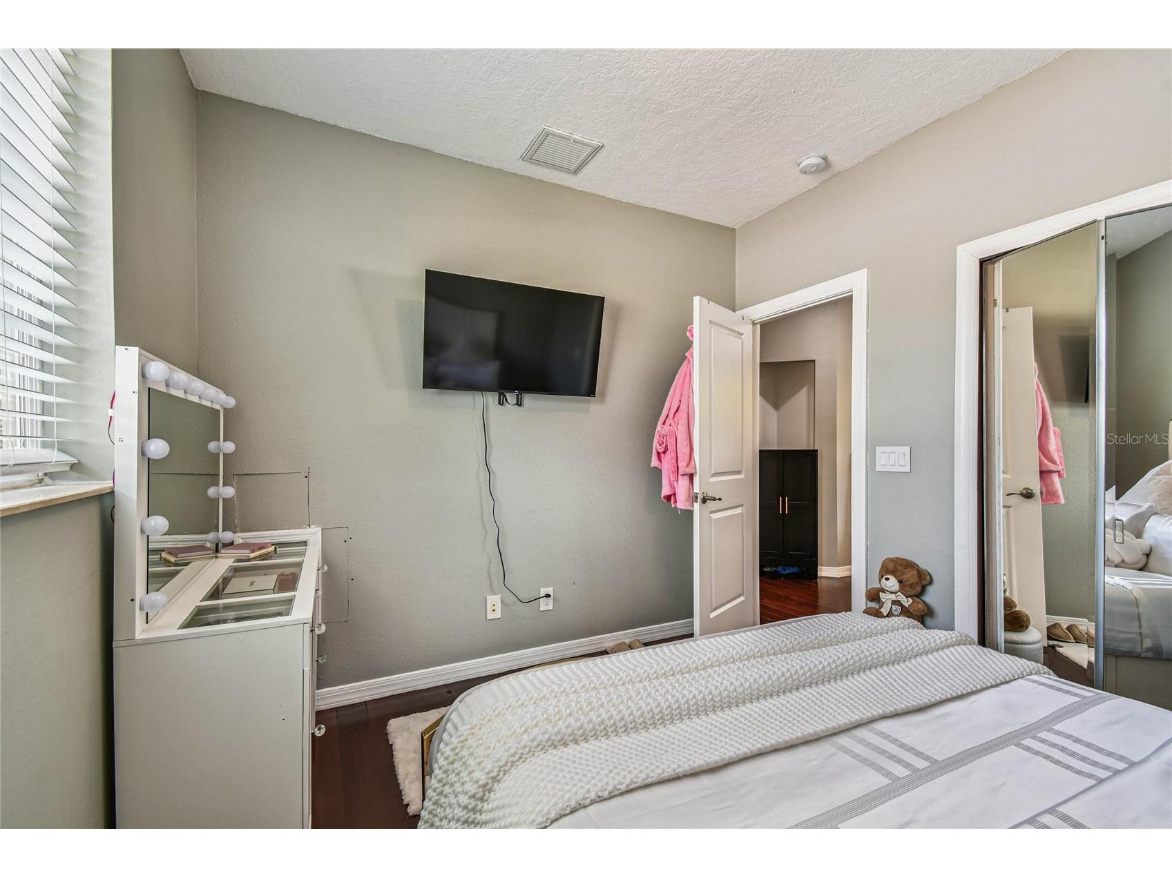 3225 71st Avenue N Saint Petersburg FL 33702 TB8511585 image49
