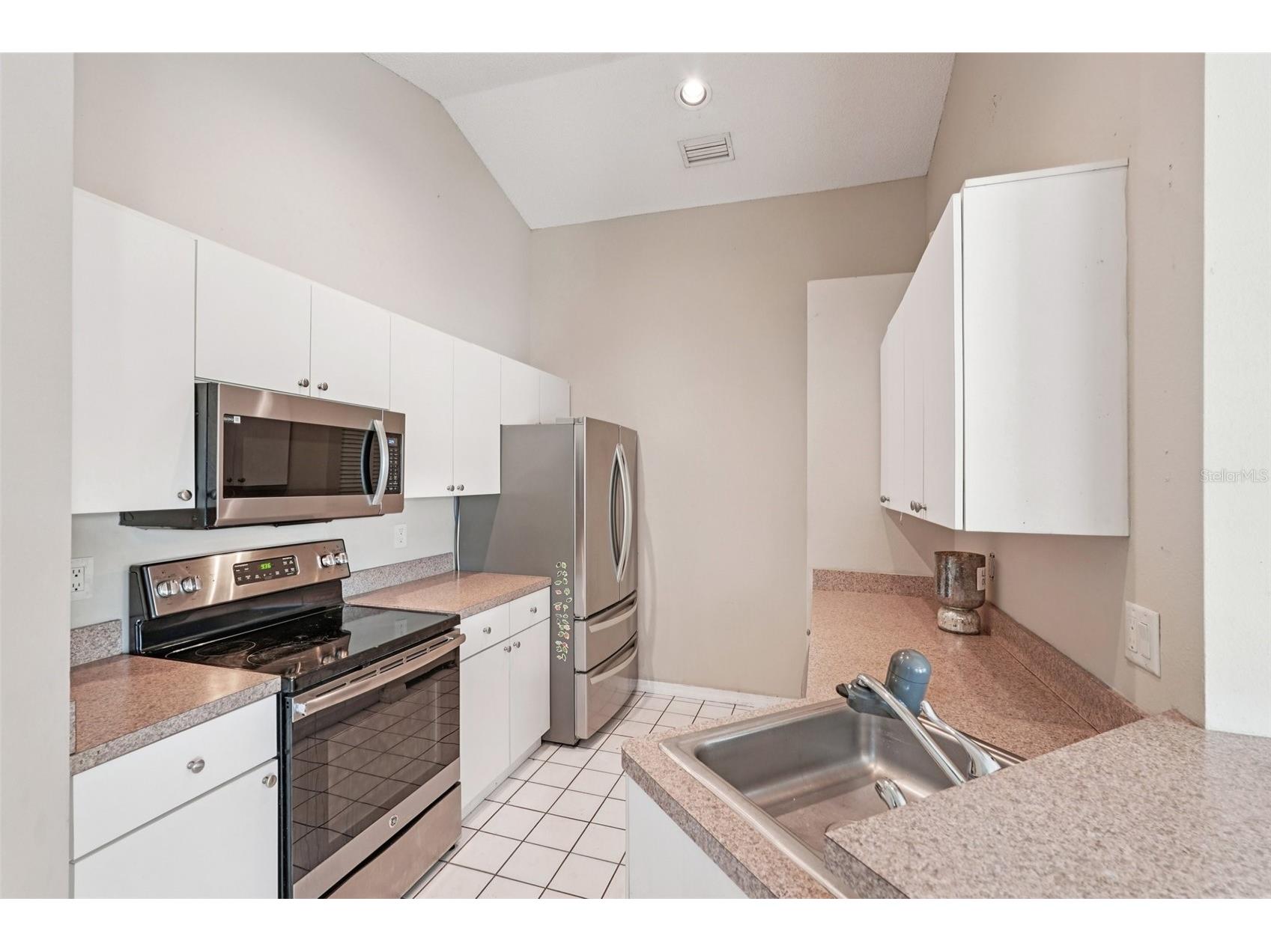 3225 Gulf Watch Court Sarasota FL 34231 TB8483842 image4