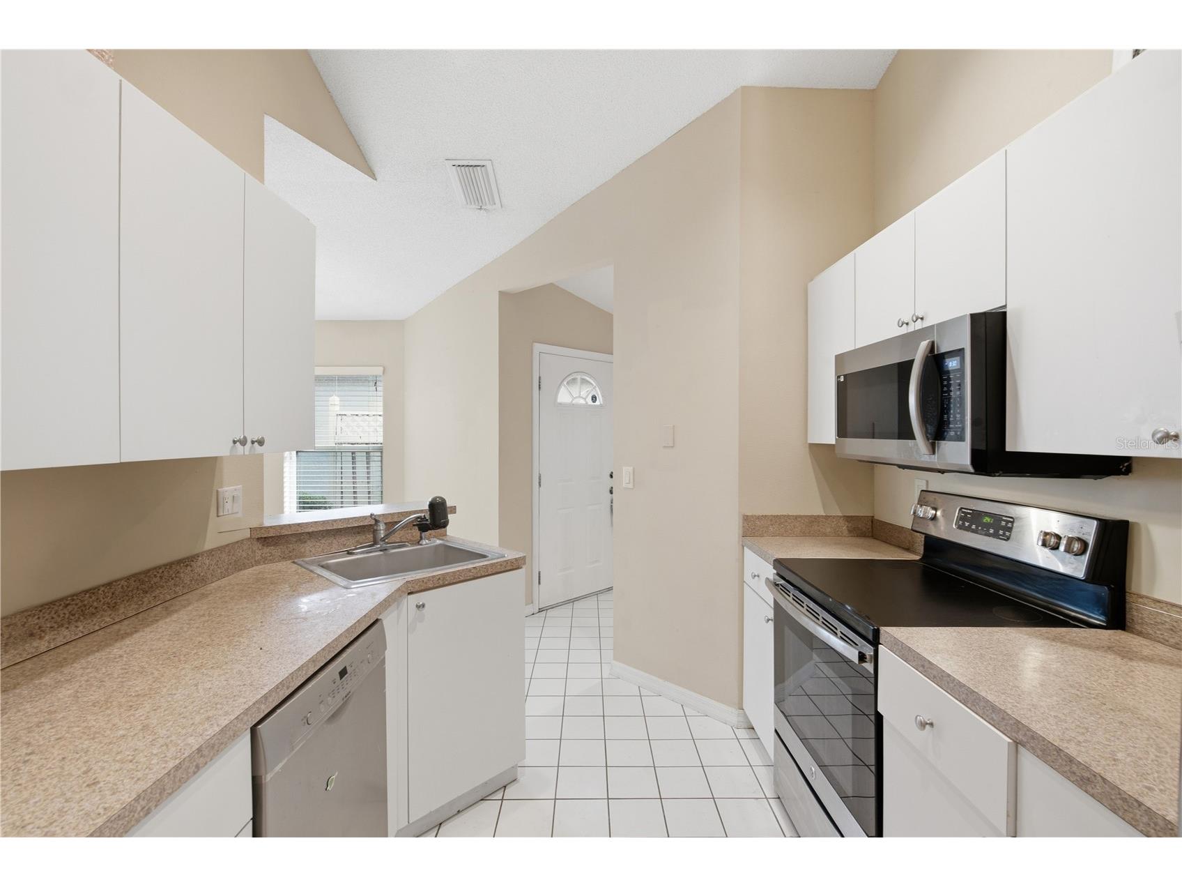 3225 Gulf Watch Court Sarasota FL 34231 TB8519650 image13