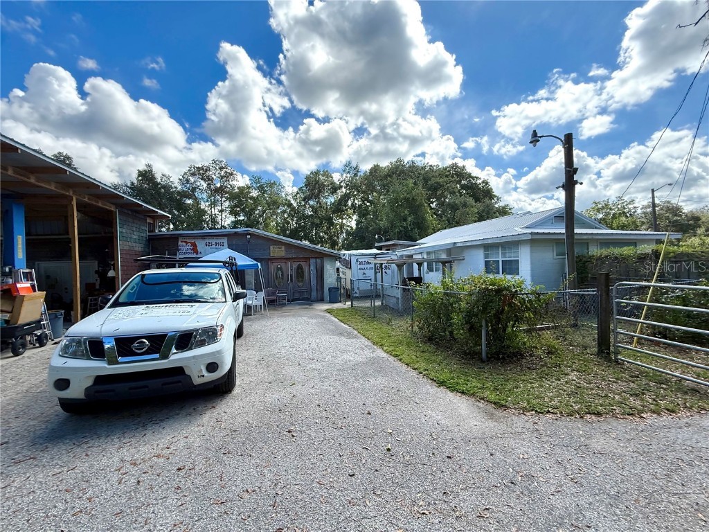 3225 NE 14th Street Ocala FL 34470 OM710471 image15