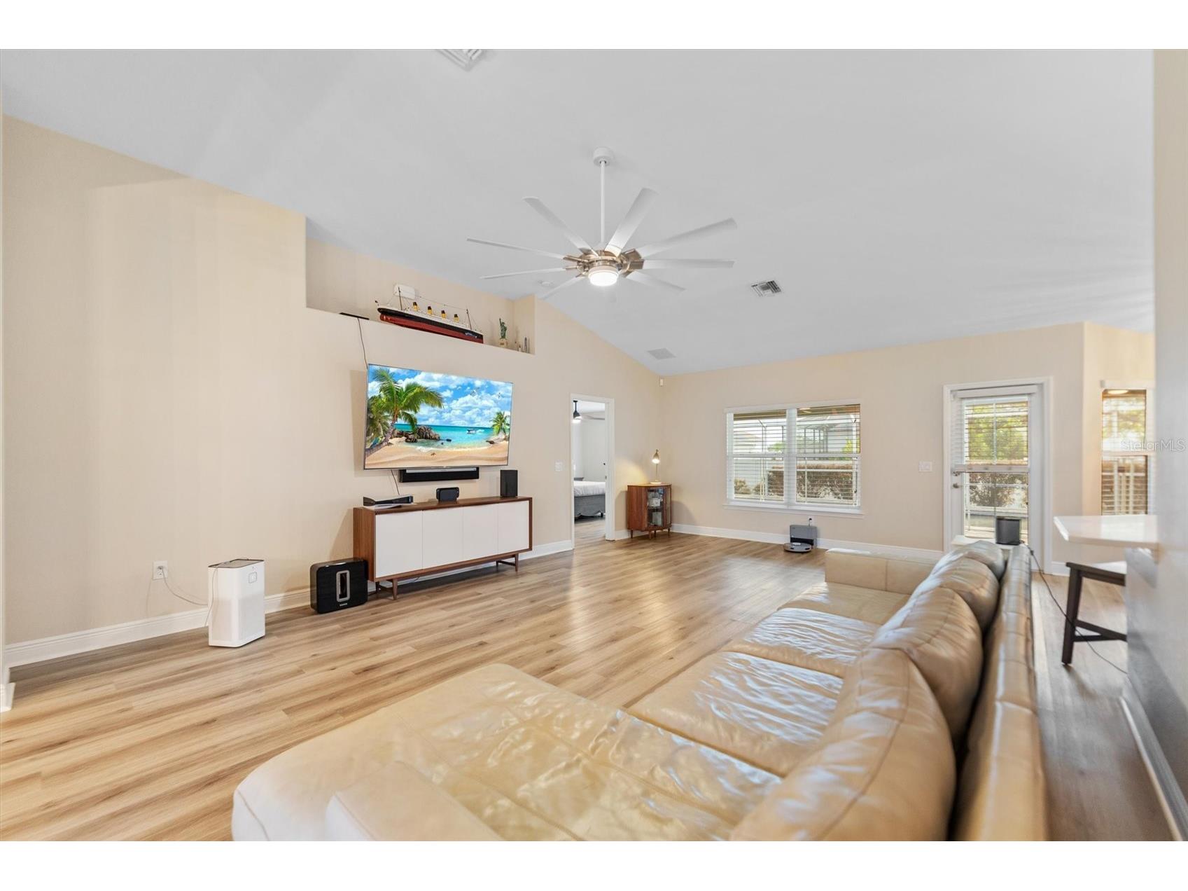 3225 NW 2nd Place Cape Coral FL 33993 D6147791 image11