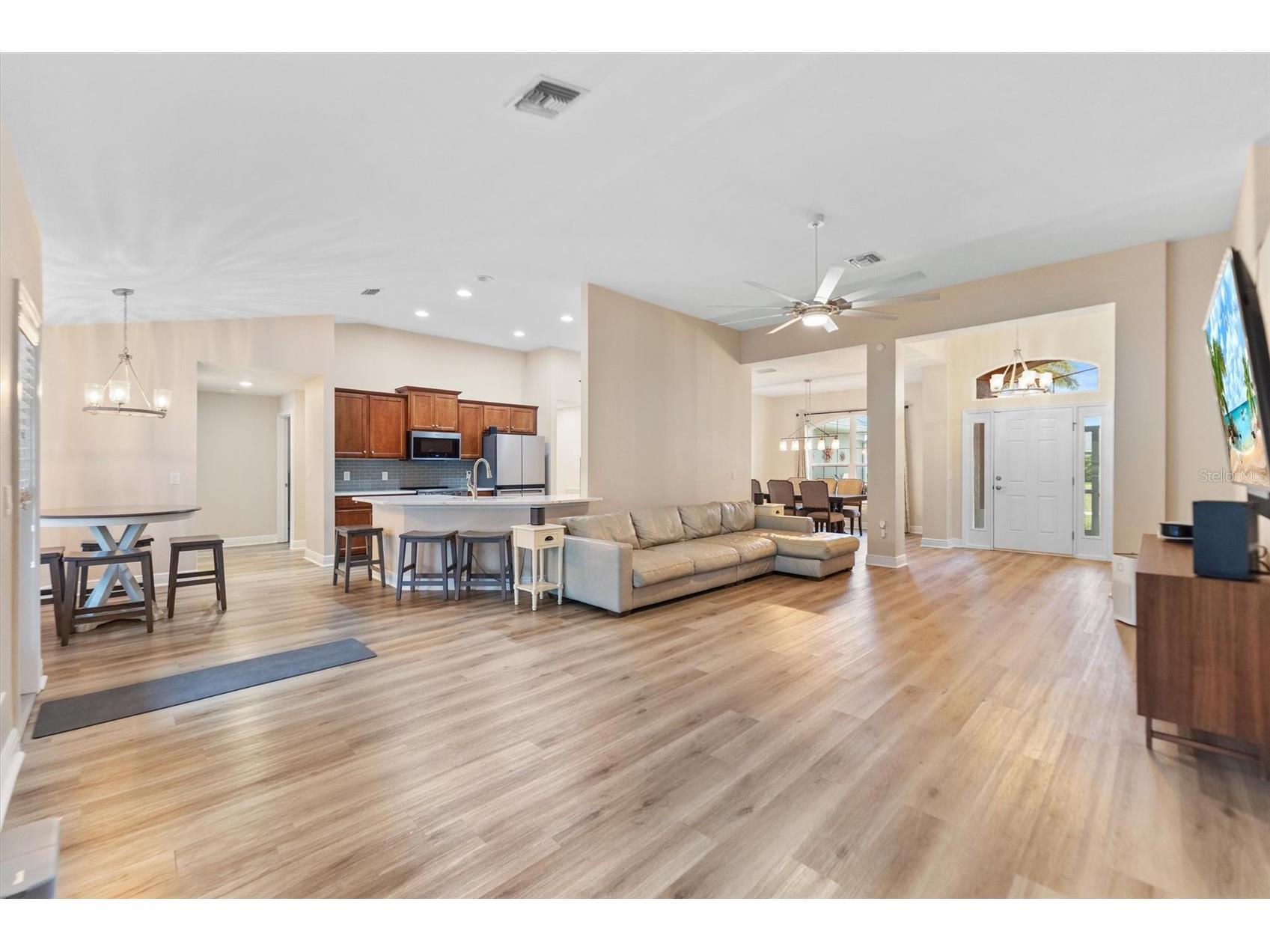 3225 NW 2nd Place Cape Coral FL 33993 D6147791 image12