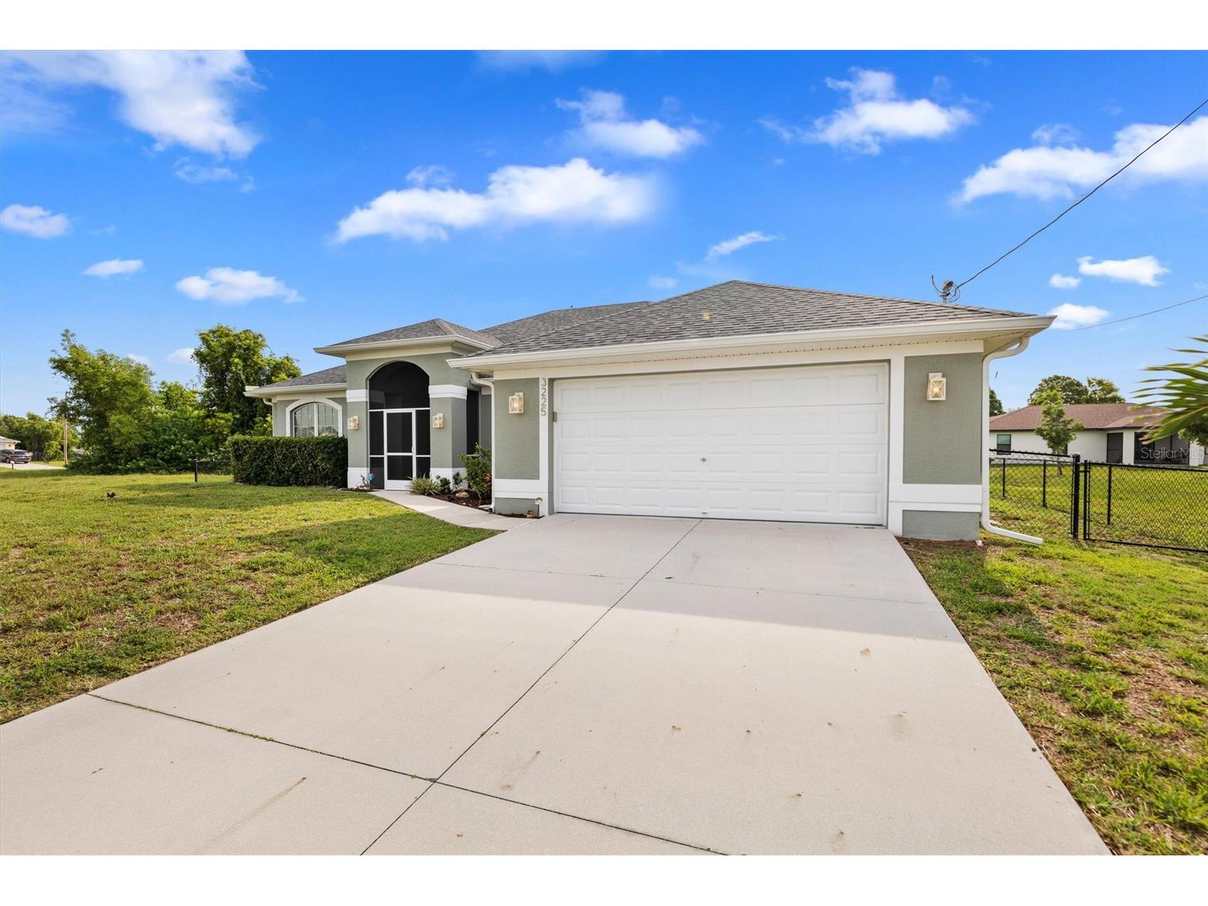 3225 NW 2nd Place Cape Coral FL 33993 D6147791 image2