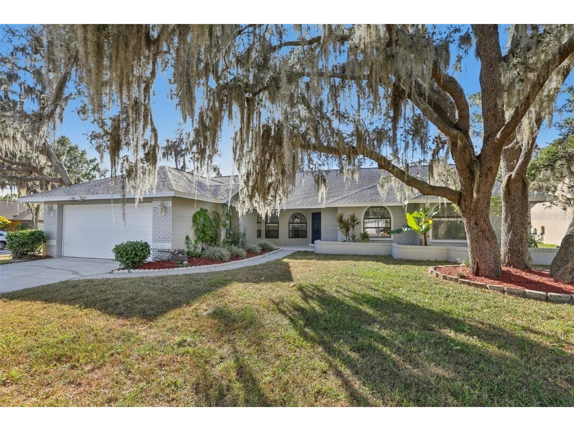 3225 Pine Club Drive Plant City FL 33566 TB8444787 image1