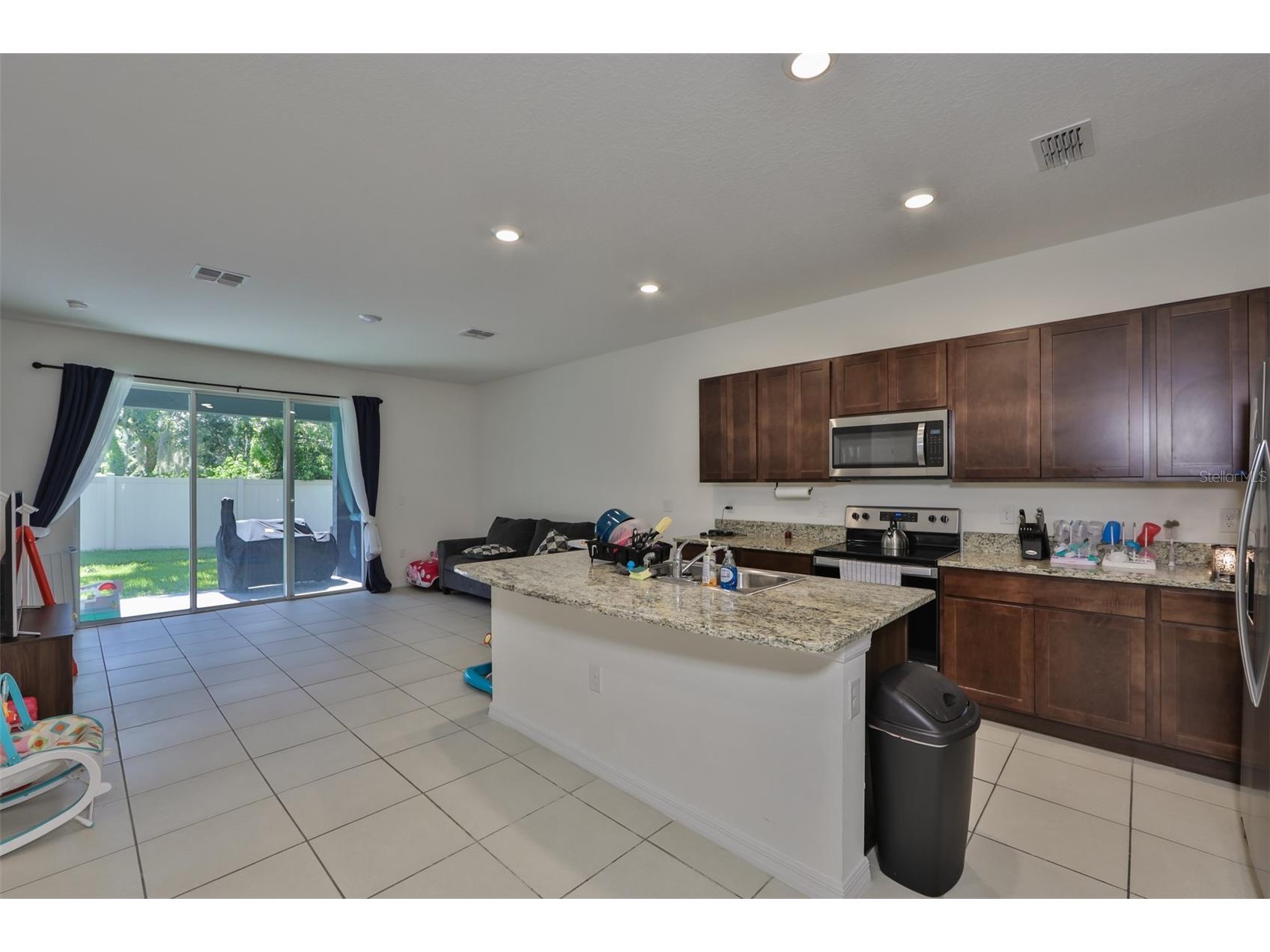 3225 Pleasant Willow Court Brandon FL 33511 TB8495774 image2