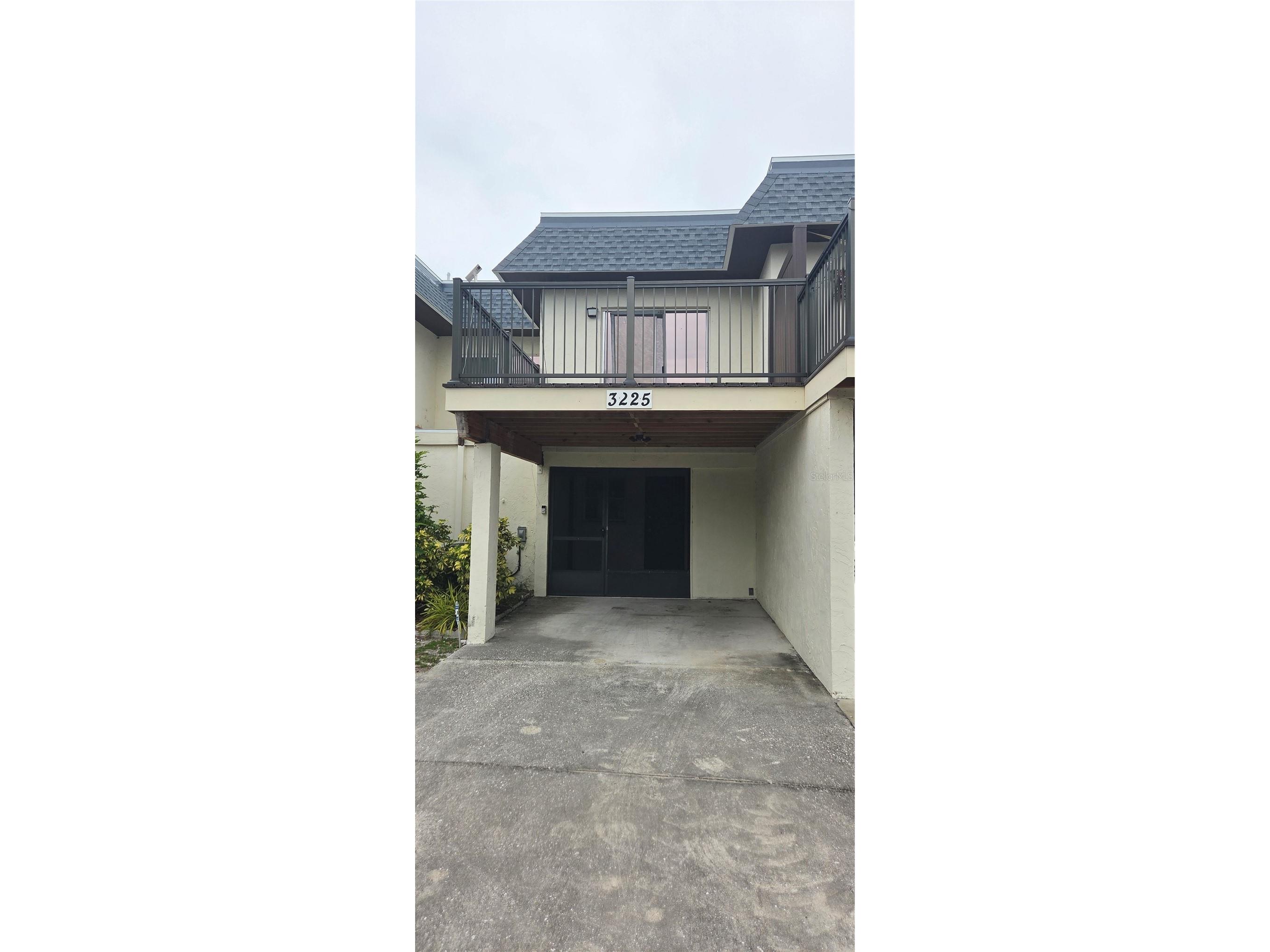 3225 Ramblewood Drive N Sarasota FL 34237 A4695517 image1