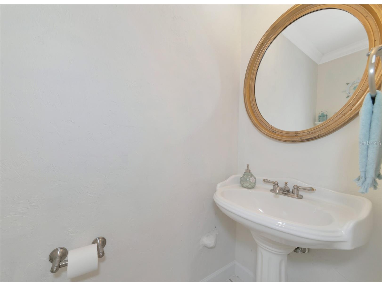 3225 Ramblewood Drive Sarasota FL 34237 A4678479 image22