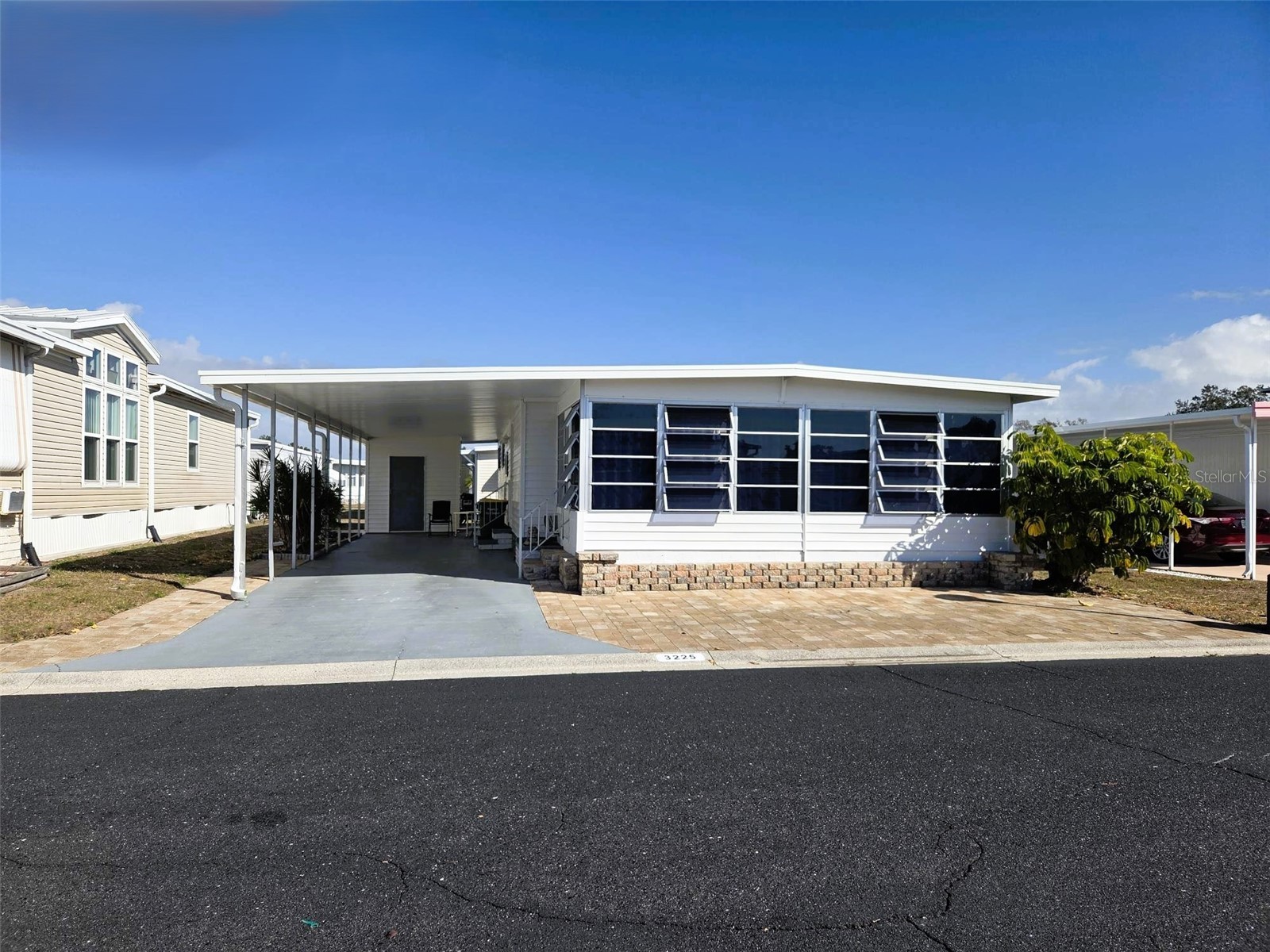 3225 Sweet Gum Terrace Sarasota FL 34237 A4682739 image1