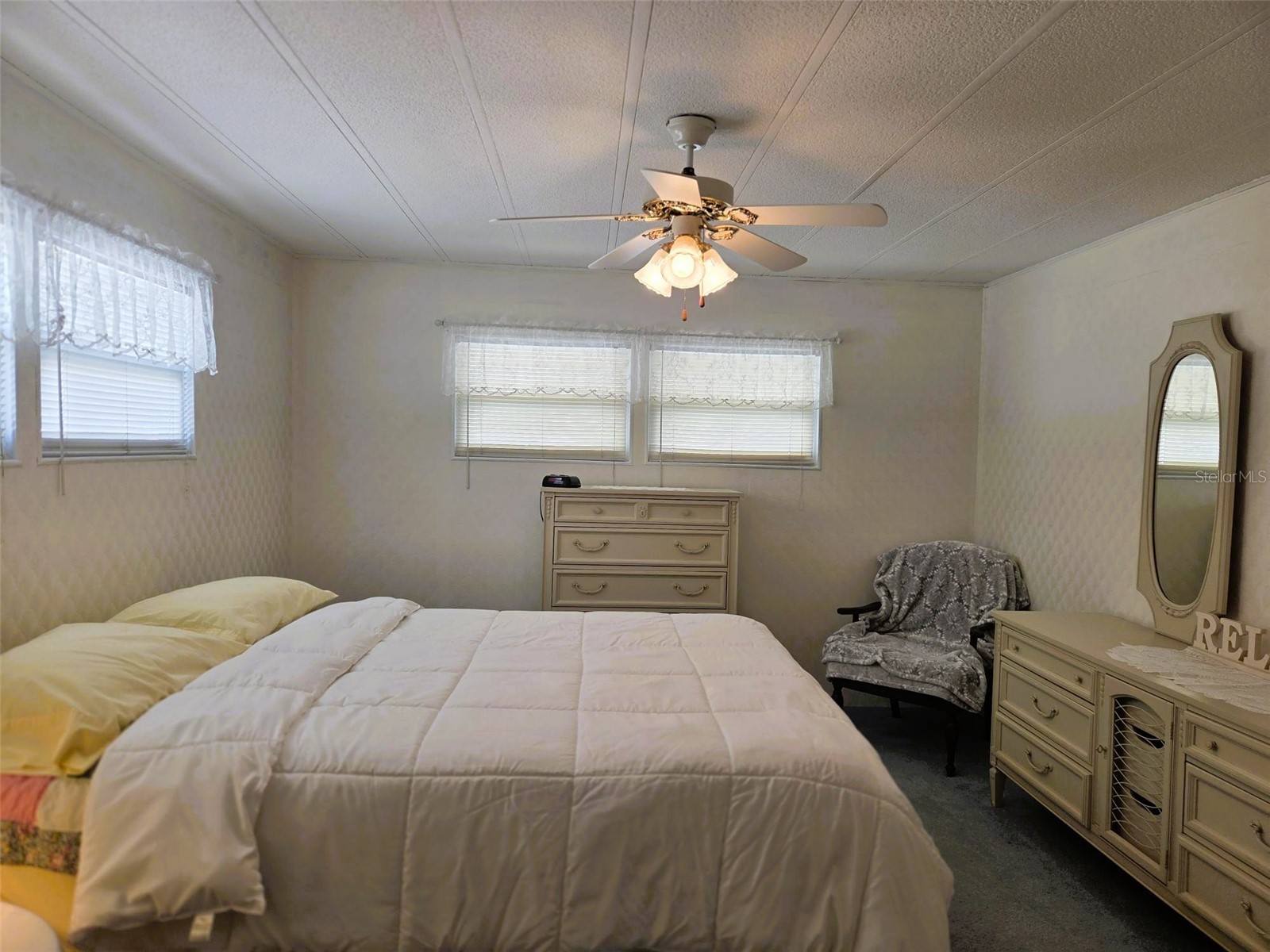 3225 Sweet Gum Terrace Sarasota FL 34237 A4682739 image18