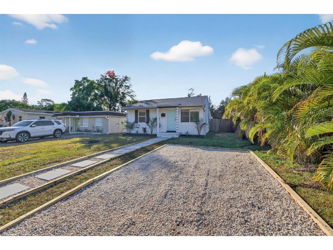 3226 36th Avenue N Saint Petersburg FL 33713 TB8456953 image5